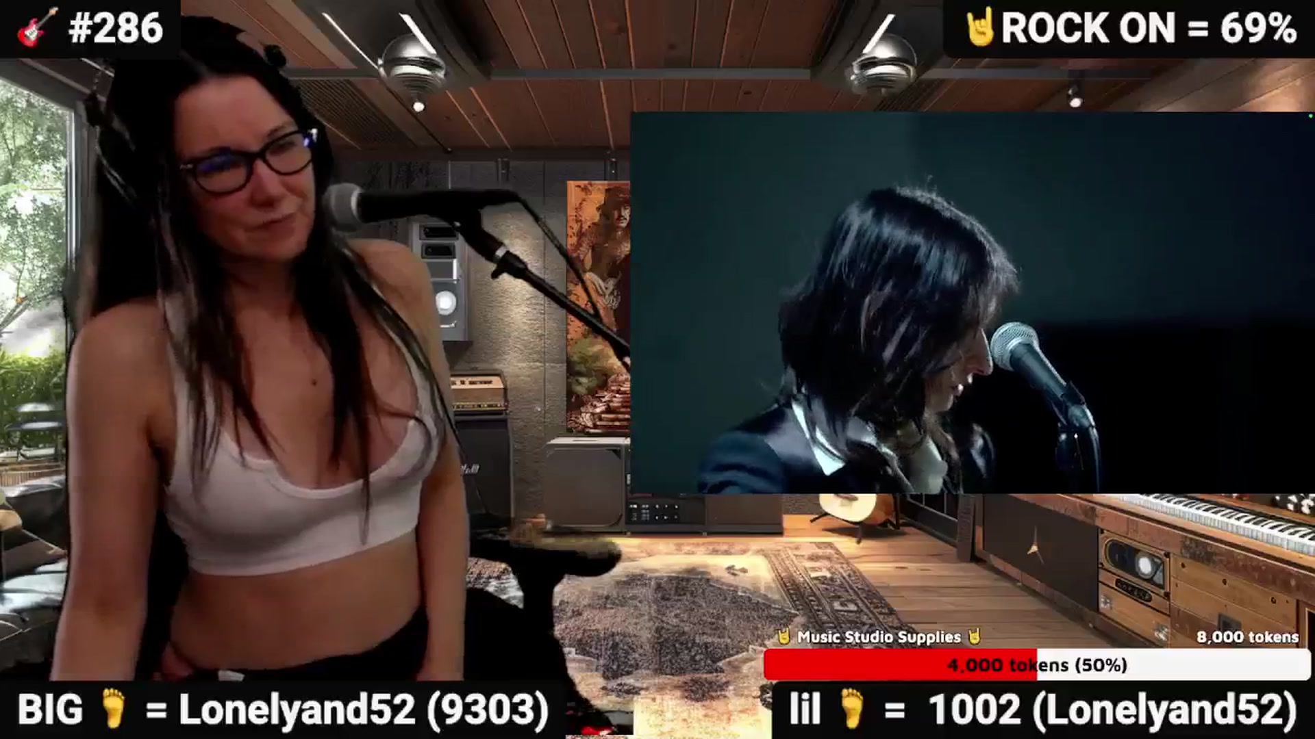 Gallery image thumbnail from DesZeppelin's myfreecams stream on, 11/22/2025, 09:07 image 18 of 20