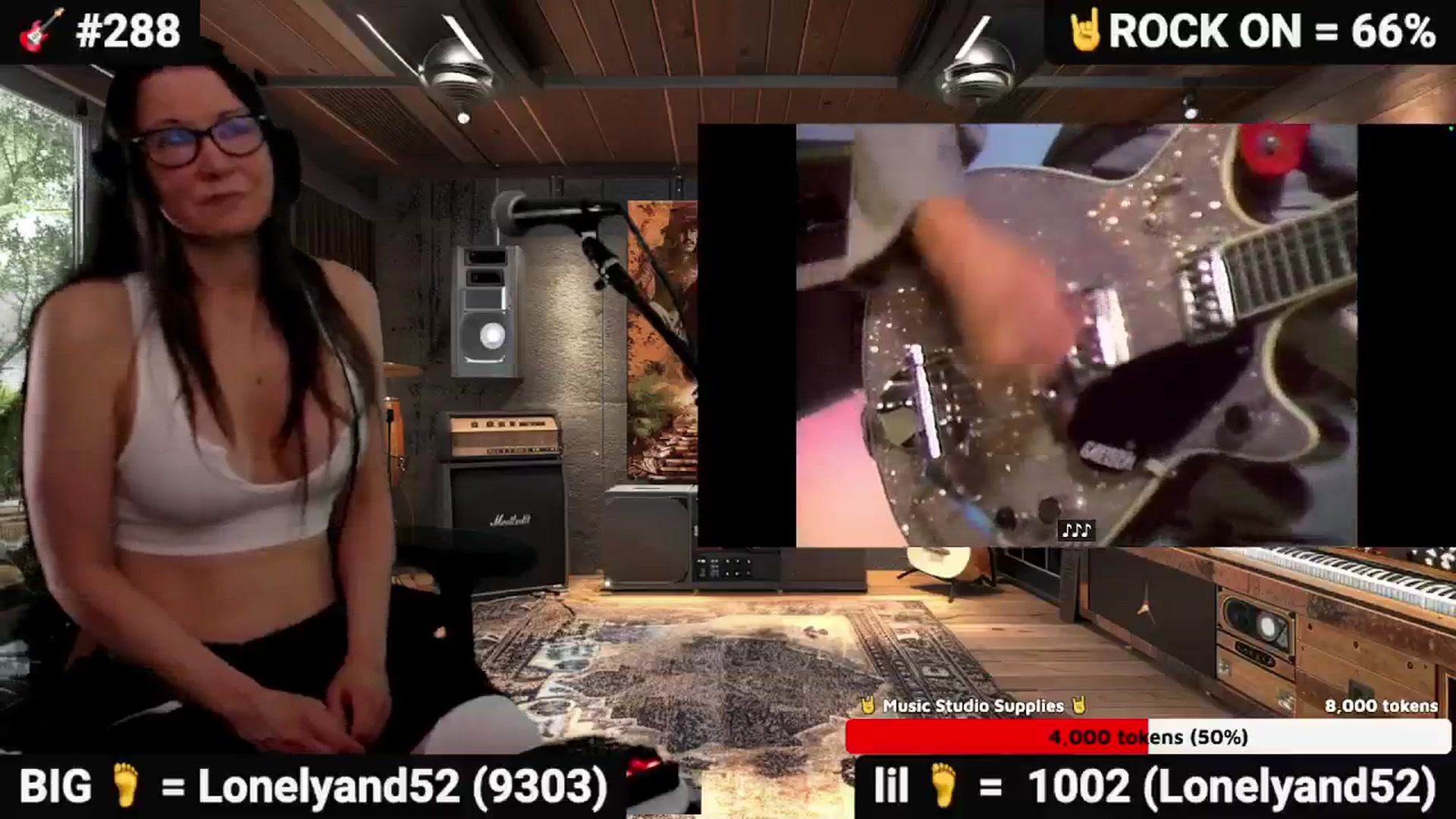 Gallery image thumbnail from DesZeppelin's myfreecams stream on, 11/22/2025, 09:07 image 8 of 20