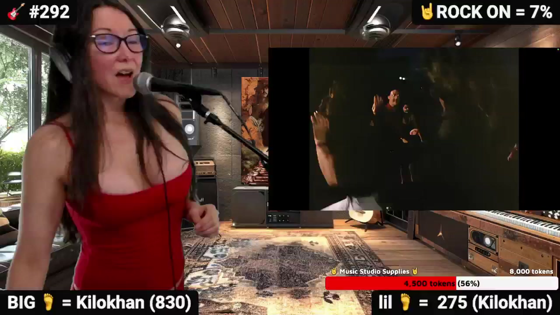 Gallery image thumbnail from DesZeppelin's myfreecams stream on, 11/23/2025, 01:39 image 12 of 20