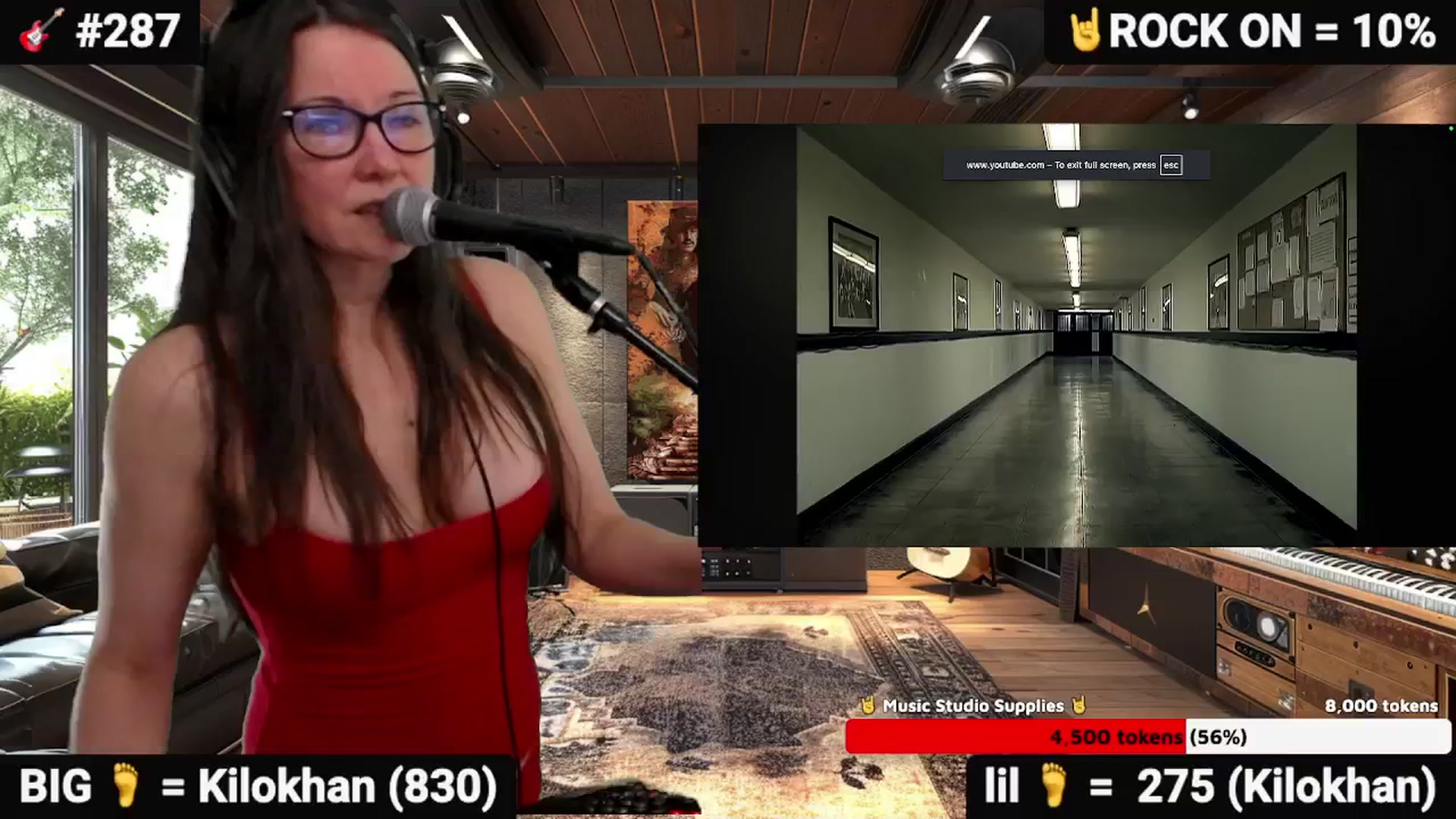 Gallery image thumbnail from DesZeppelin's myfreecams stream on, 11/23/2025, 01:39 image 17 of 20