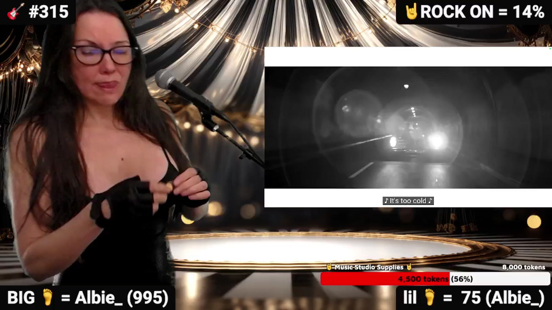 Gallery image thumbnail from DesZeppelin's myfreecams stream on, 11/27/2025, 08:47 image 14 of 20