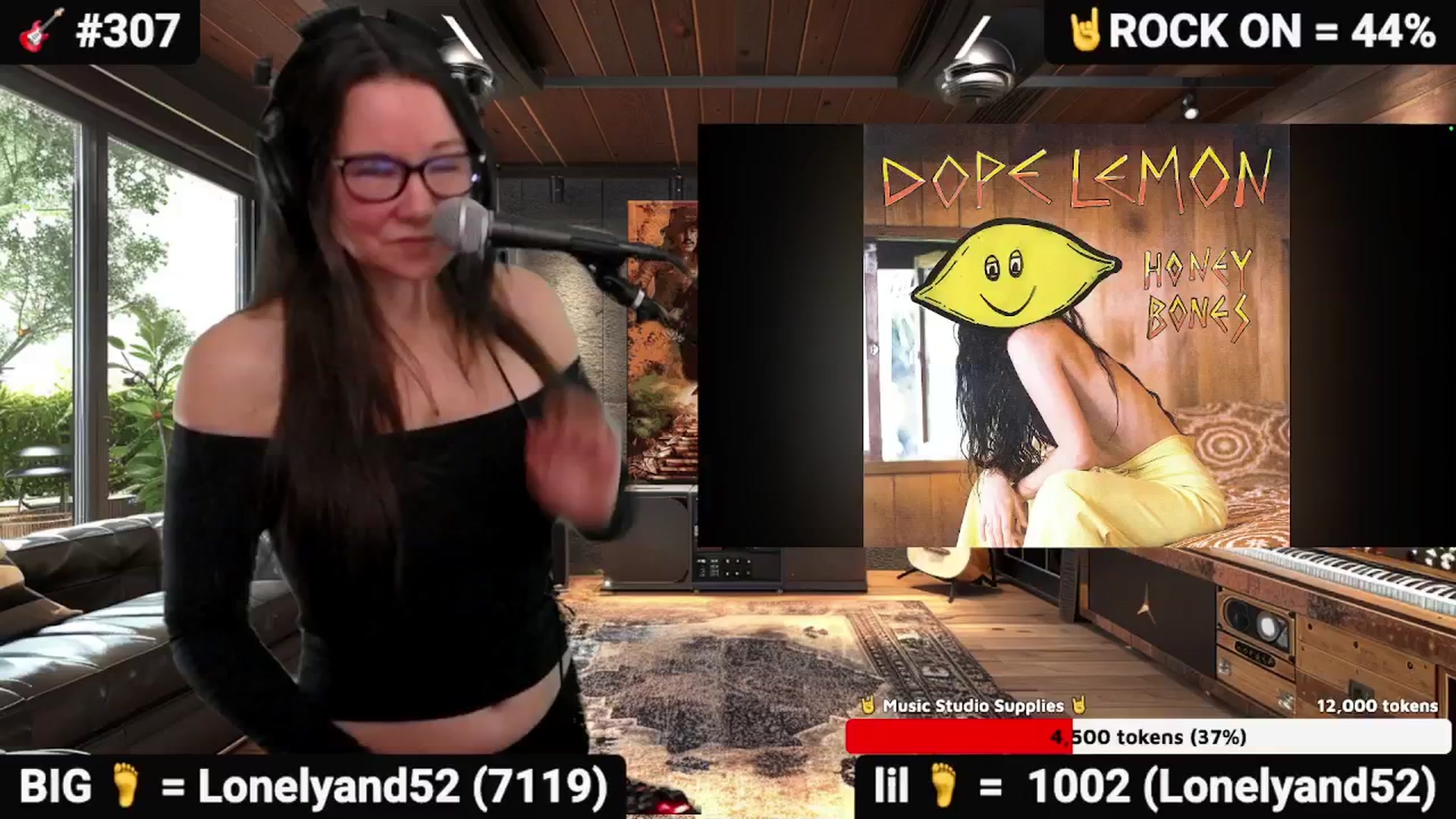 Gallery image thumbnail from DesZeppelin's myfreecams stream on, 11/29/2025, 05:25 image 8 of 20