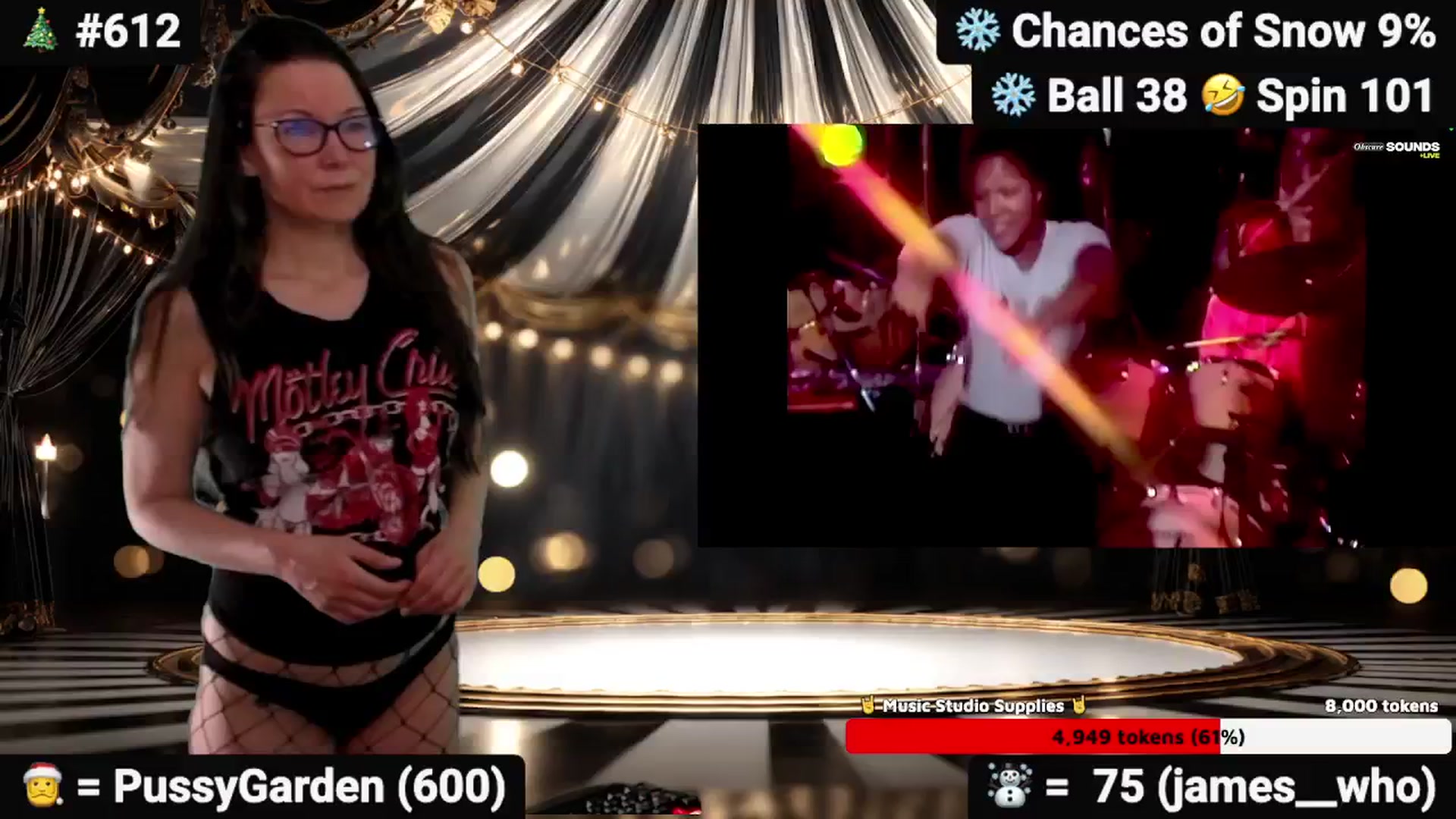 Gallery image thumbnail from DesZeppelin's myfreecams stream on, 12/04/2025, 02:04 image 12 of 20