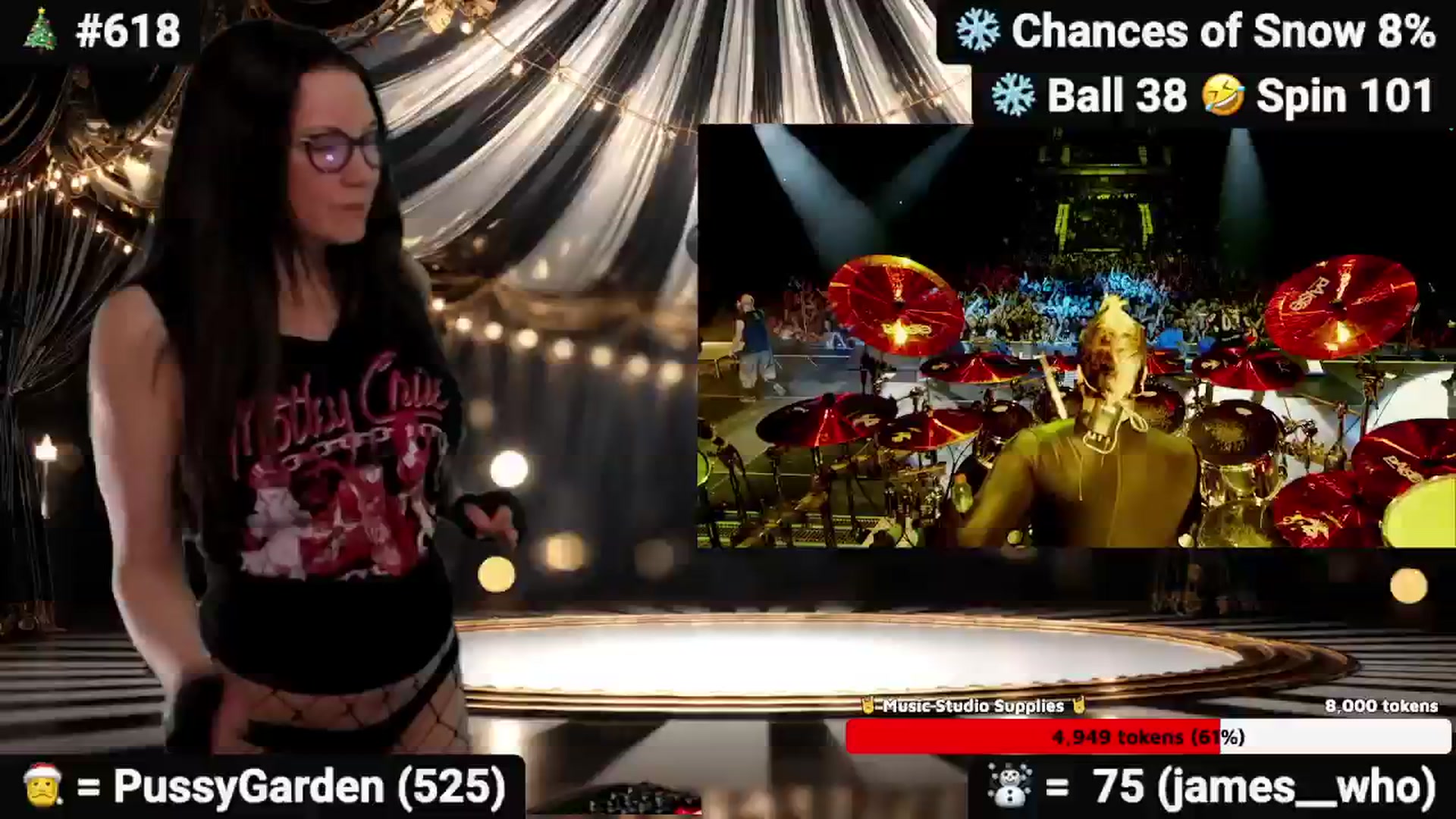 Gallery image thumbnail from DesZeppelin's myfreecams stream on, 12/04/2025, 02:04 image 6 of 20