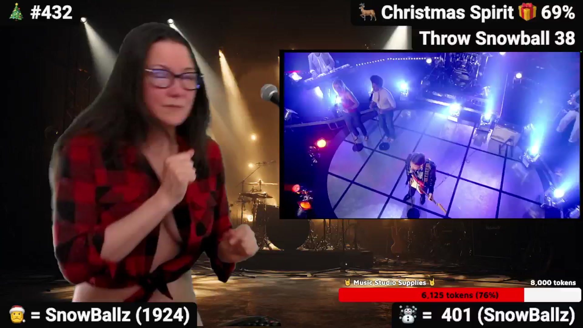 Gallery image thumbnail from DesZeppelin's myfreecams stream on, 12/21/2025, 09:36 image 2 of 20