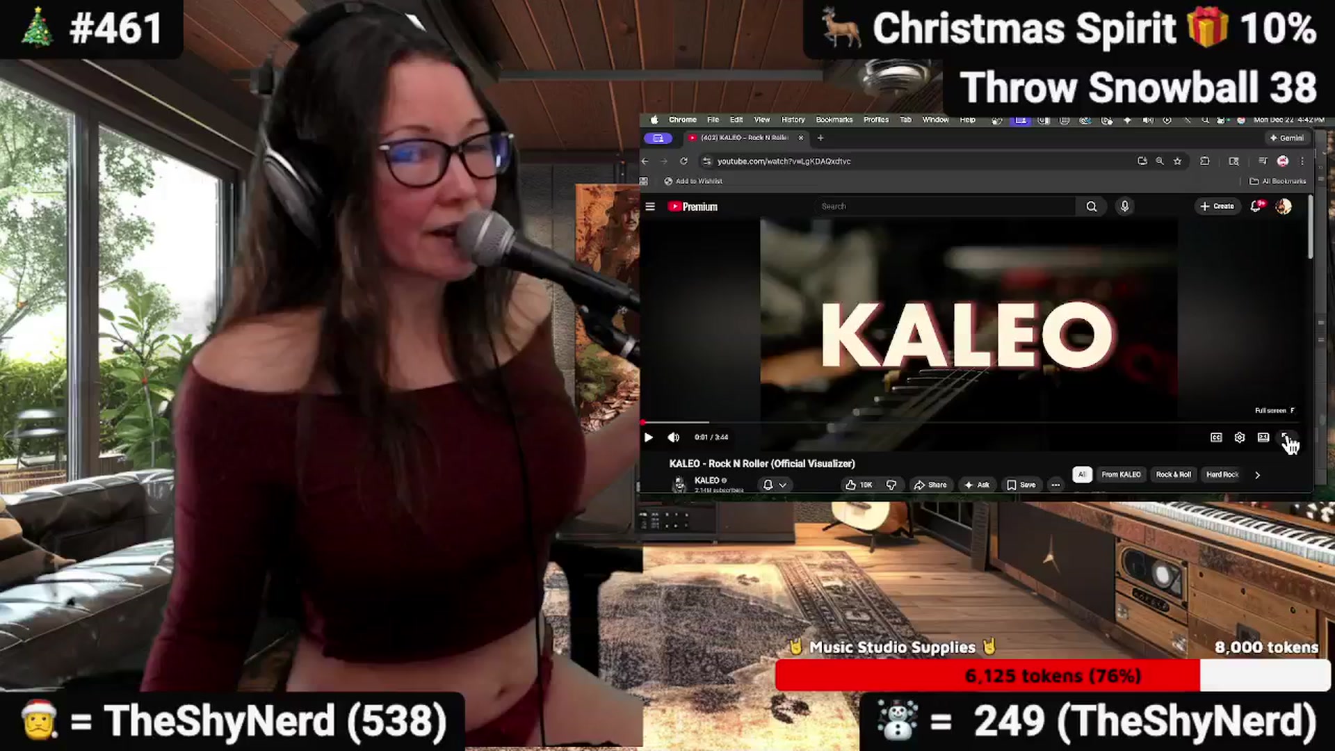 Gallery image thumbnail from DesZeppelin's myfreecams stream on, 12/23/2025, 24:51 image 18 of 20