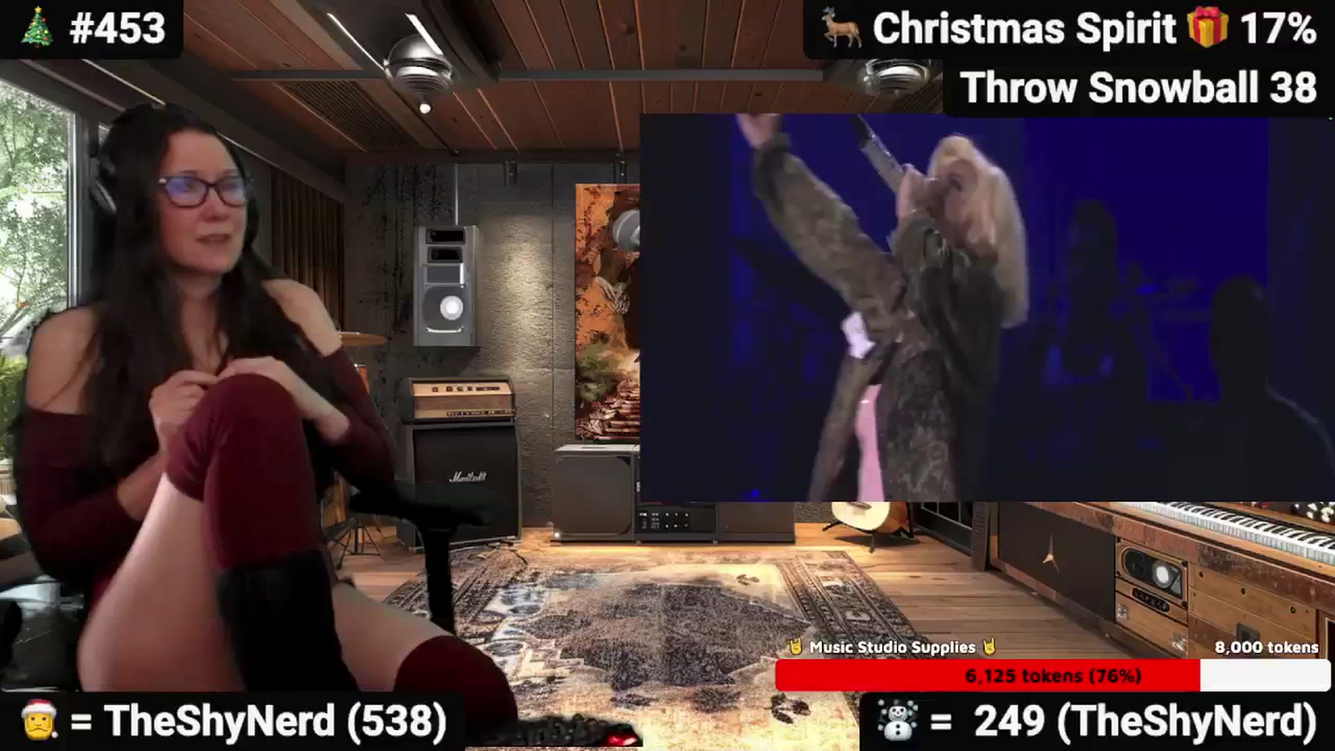 Gallery image thumbnail from DesZeppelin's myfreecams stream on, 12/23/2025, 02:27 image 13 of 20
