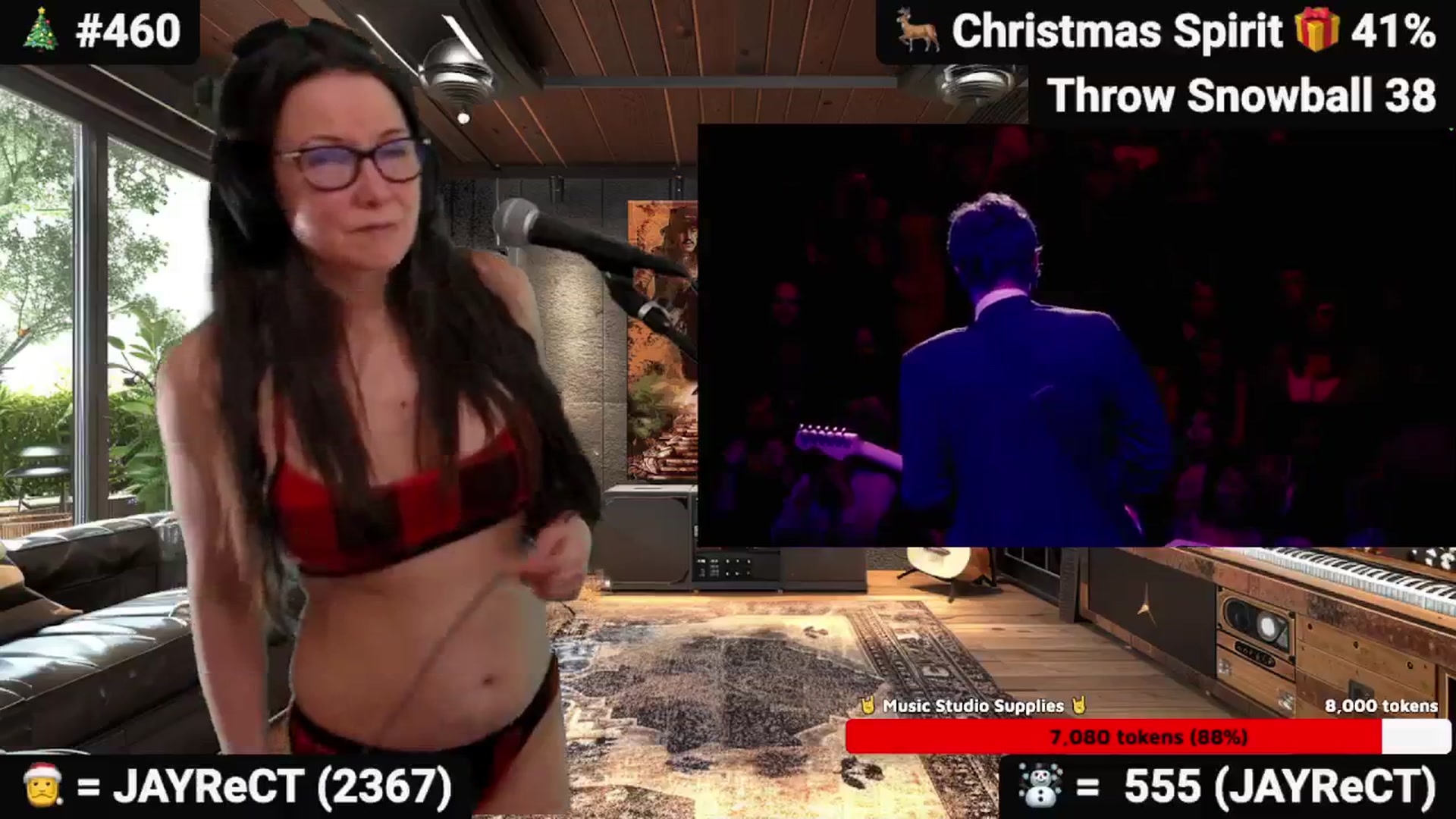 Gallery image thumbnail from DesZeppelin's myfreecams stream on, 12/24/2025, 07:58 image 15 of 20