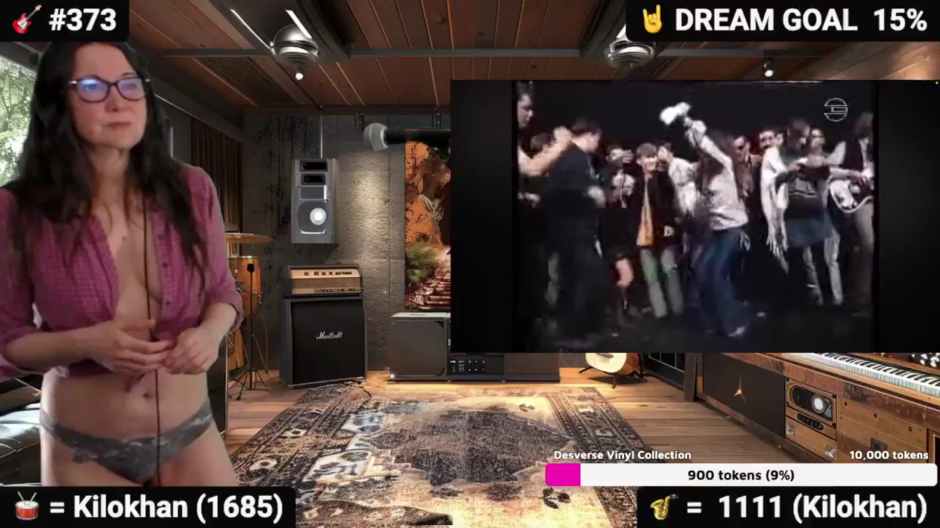 Gallery image thumbnail from DesZeppelin's myfreecams stream on, 01/04/2026, 02:10 image 8 of 20
