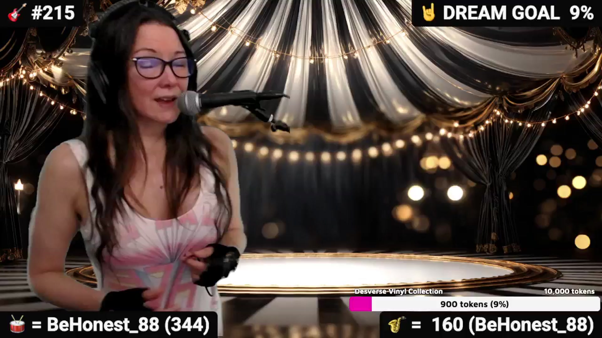Gallery image thumbnail from DesZeppelin's myfreecams stream on, 01/08/2026, 01:54 image 17 of 20