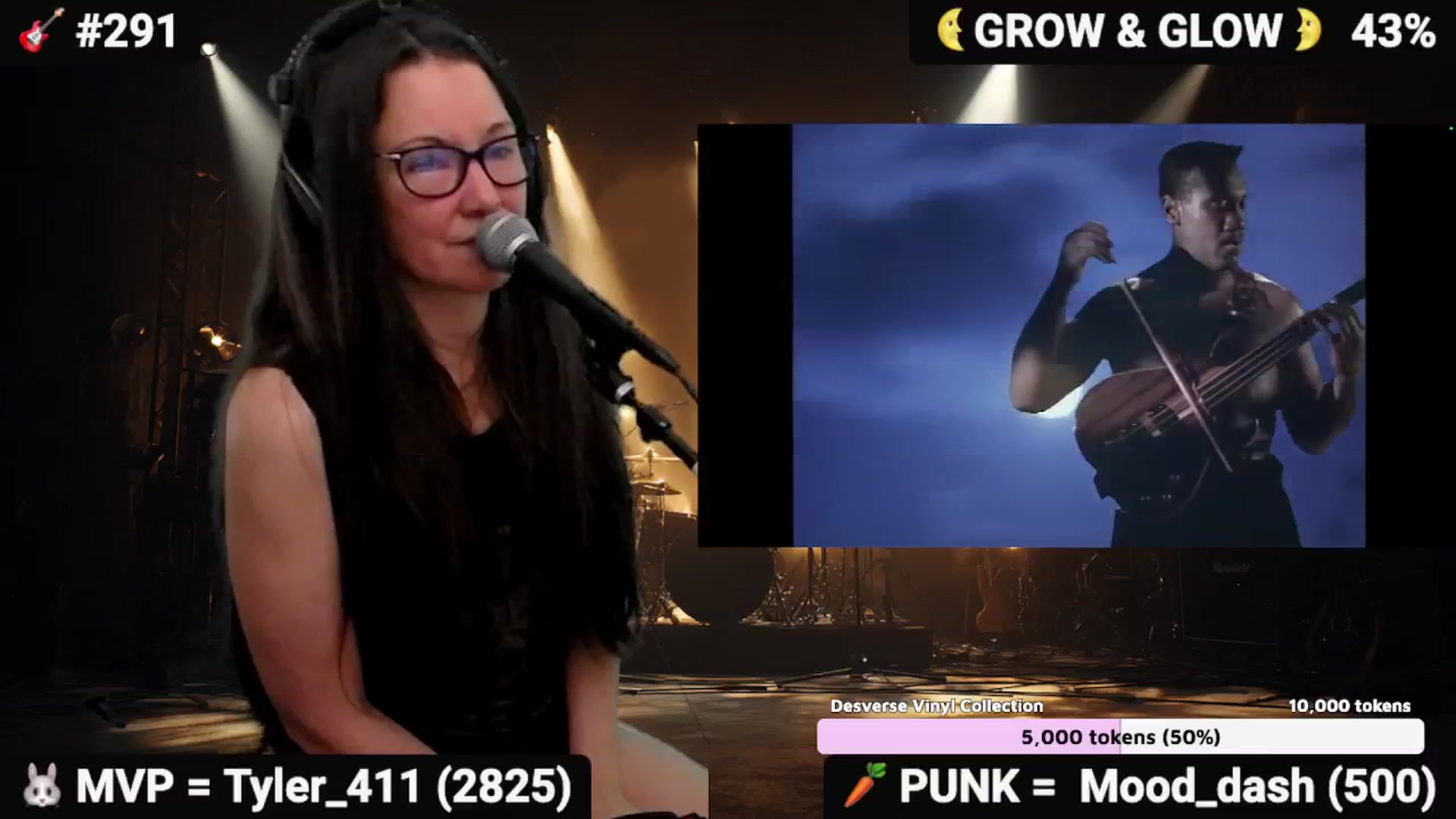 Gallery image thumbnail from DesZeppelin's myfreecams stream on, 04/19/2026, 08:27 image 6 of 20