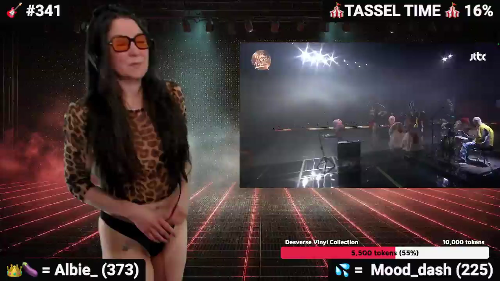 Gallery image thumbnail from DesZeppelin's myfreecams stream on, 05/07/2026, 24:51 image 14 of 20