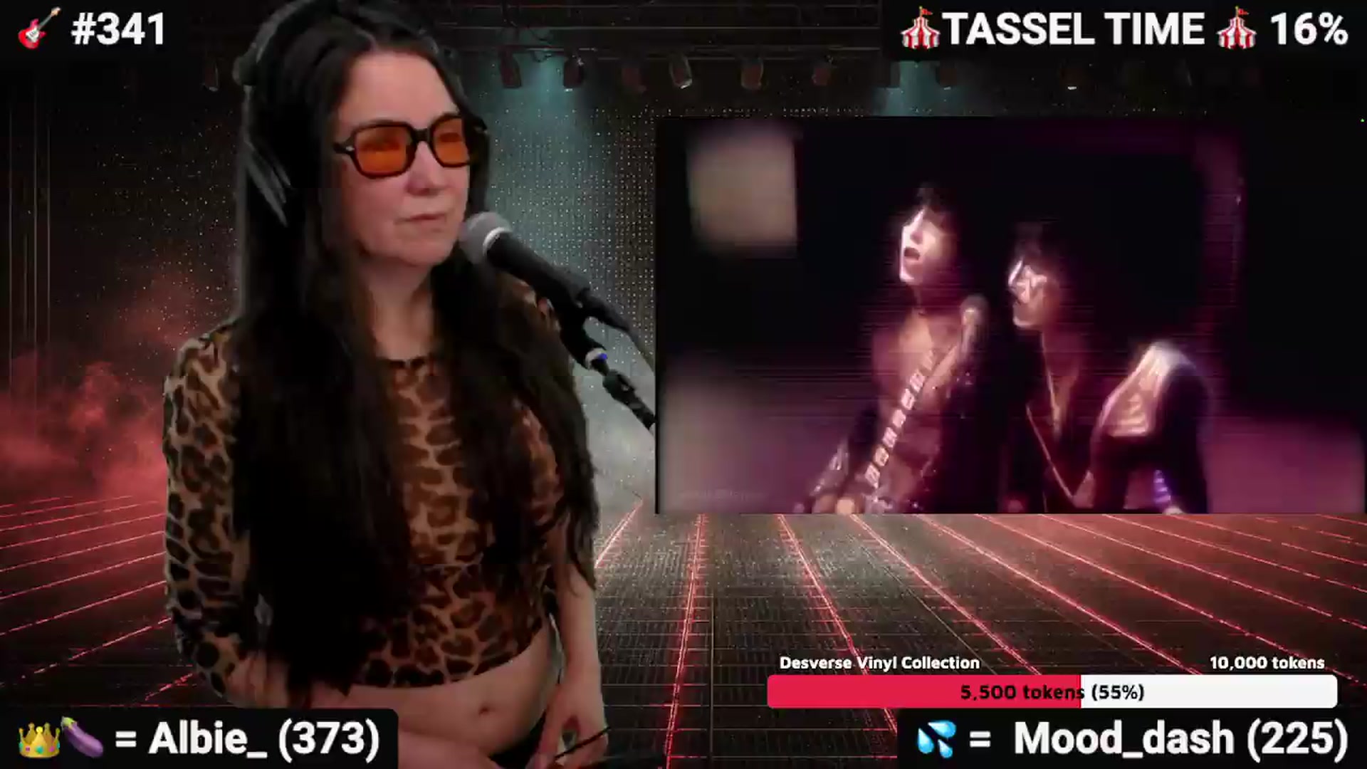 Gallery image thumbnail from DesZeppelin's myfreecams stream on, 05/07/2026, 24:51 image 15 of 20