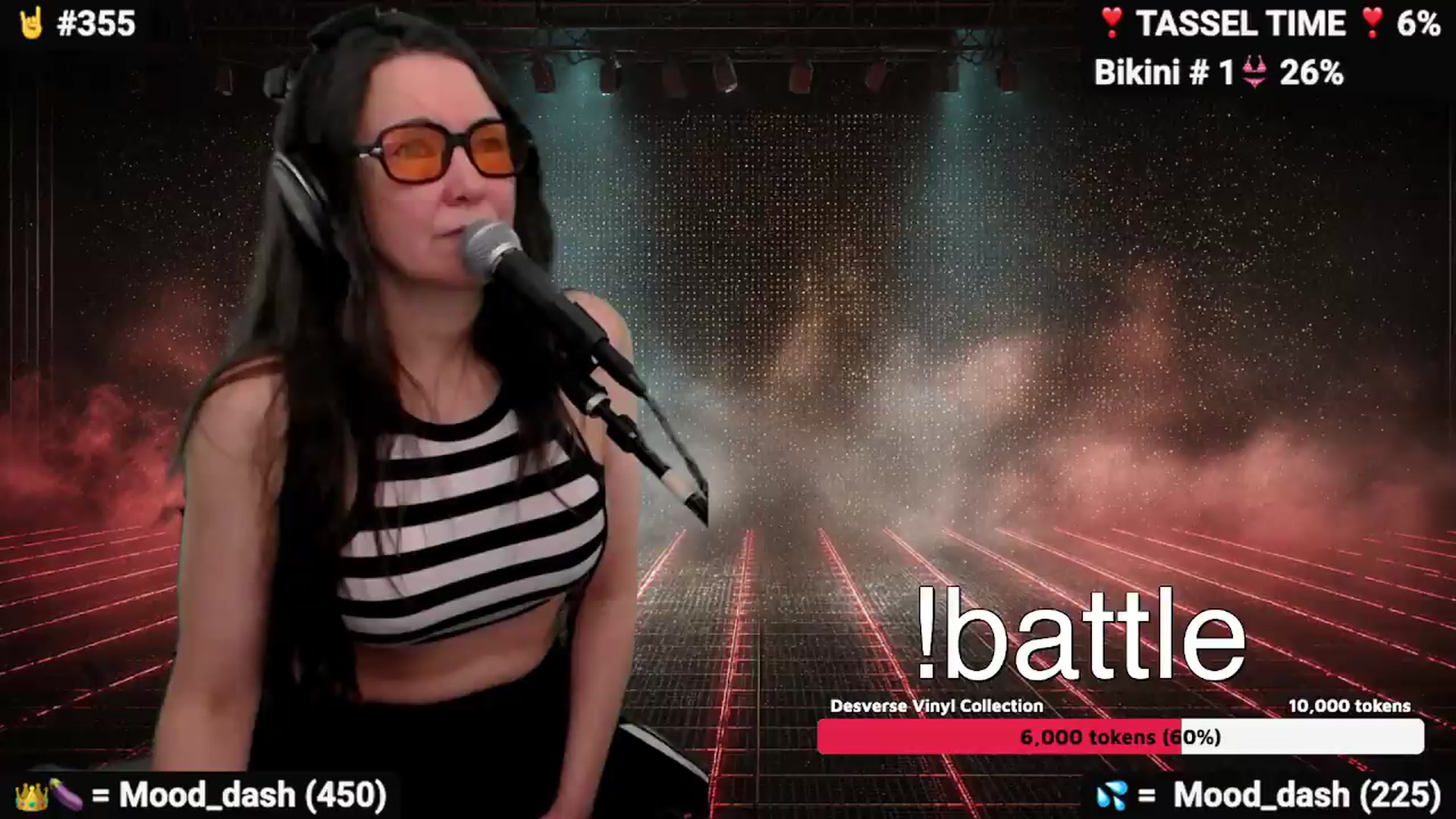 Gallery image thumbnail from DesZeppelin's myfreecams stream on, 05/17/2026, 24:44 image 15 of 20