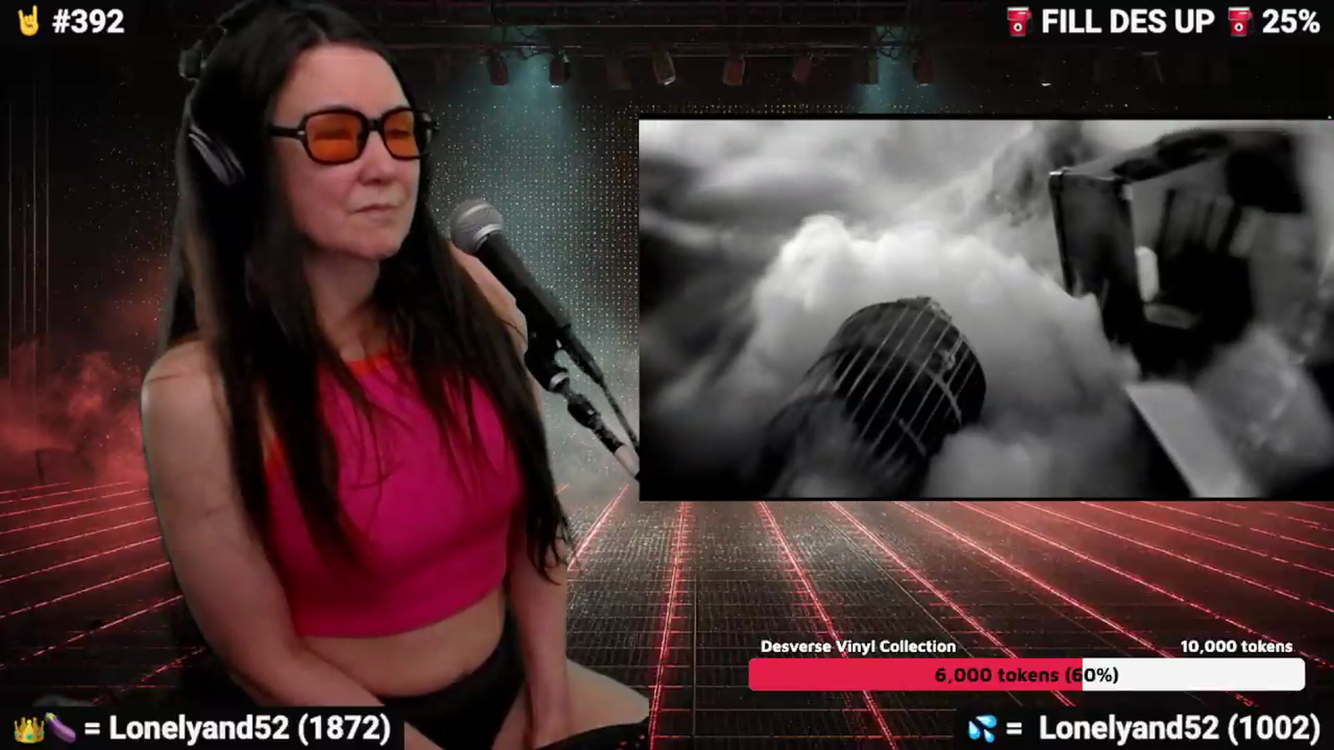 Gallery image thumbnail from DesZeppelin's myfreecams stream on, 05/20/2026, 24:59 image 19 of 20