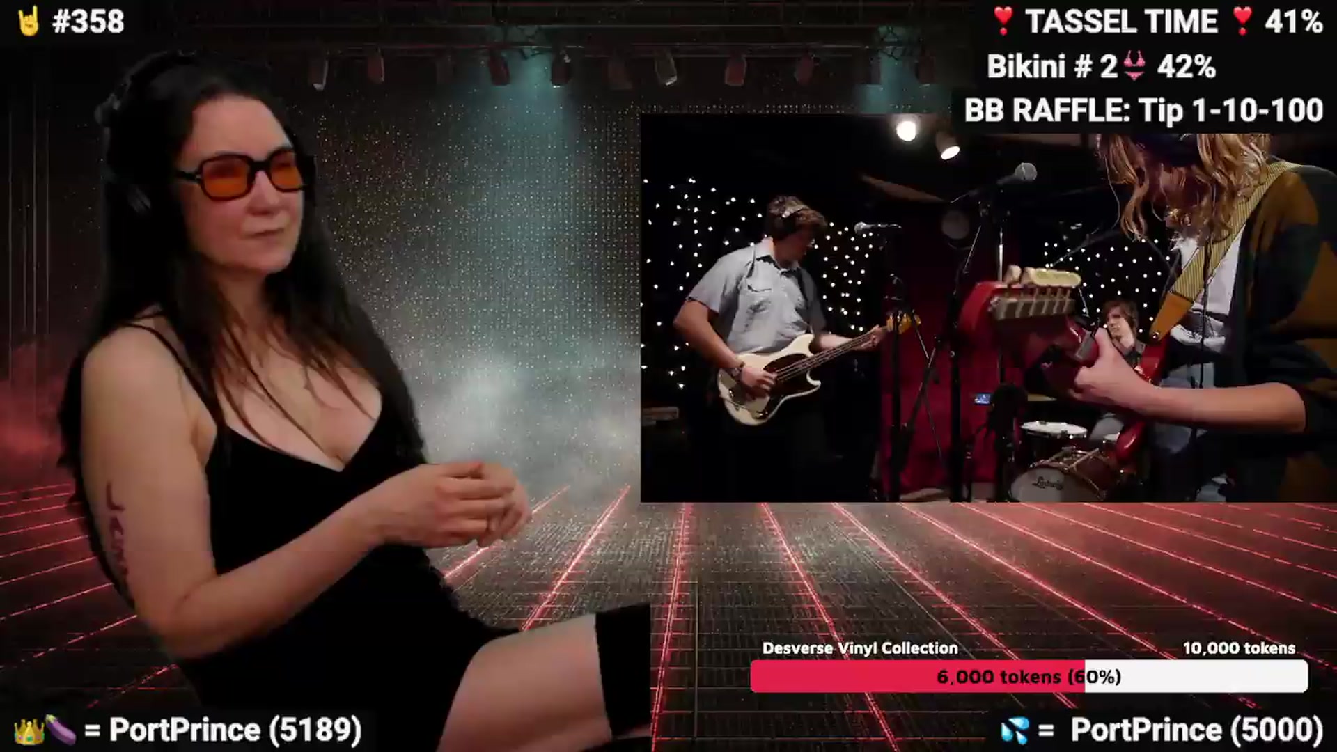 Gallery image thumbnail from DesZeppelin's myfreecams stream on, 05/24/2026, 07:44 image 17 of 20