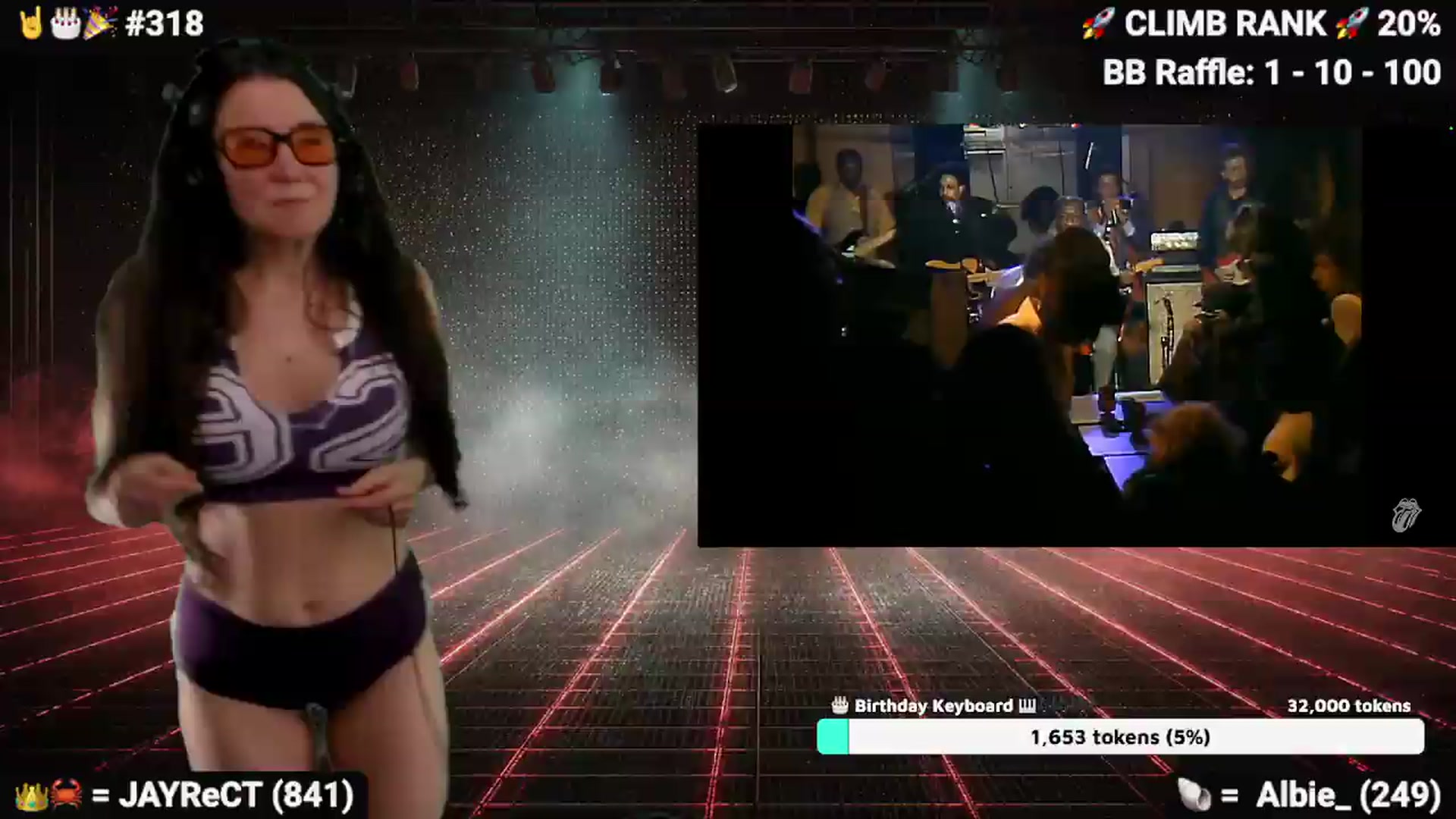 Gallery image thumbnail from DesZeppelin's myfreecams stream on, 06/06/2026, 08:05 image 1 of 20