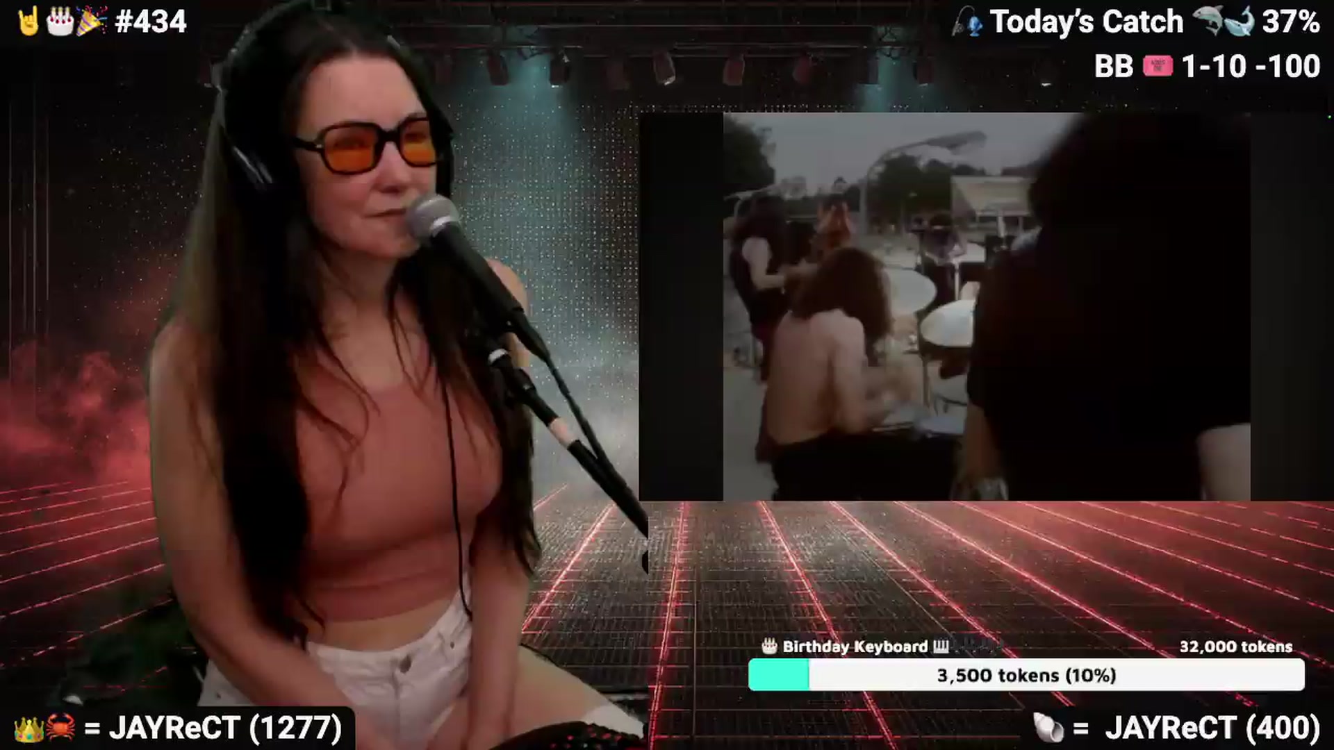 Gallery image thumbnail from DesZeppelin's myfreecams stream on, 06/20/2026, 08:01 image 4 of 20