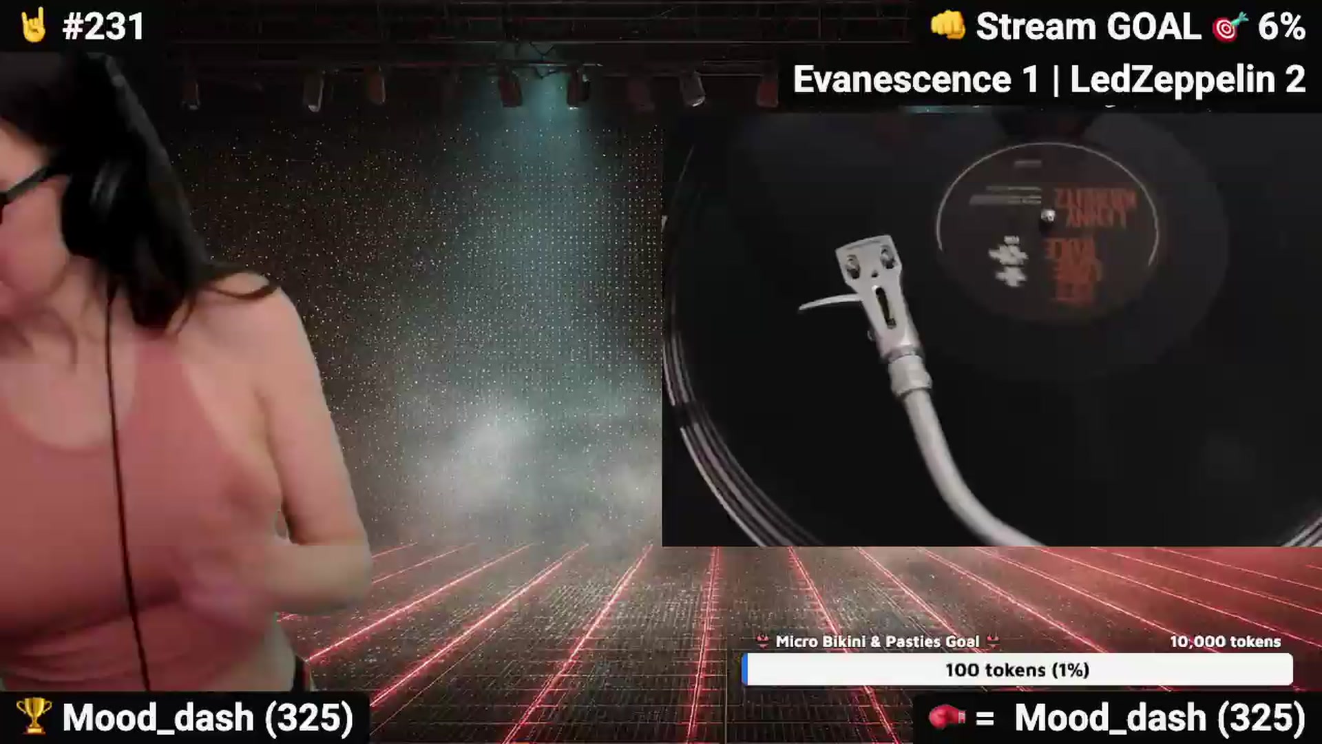 Gallery image thumbnail from DesZeppelin's myfreecams stream on, 08/15/2026, 01:48 image 5 of 20