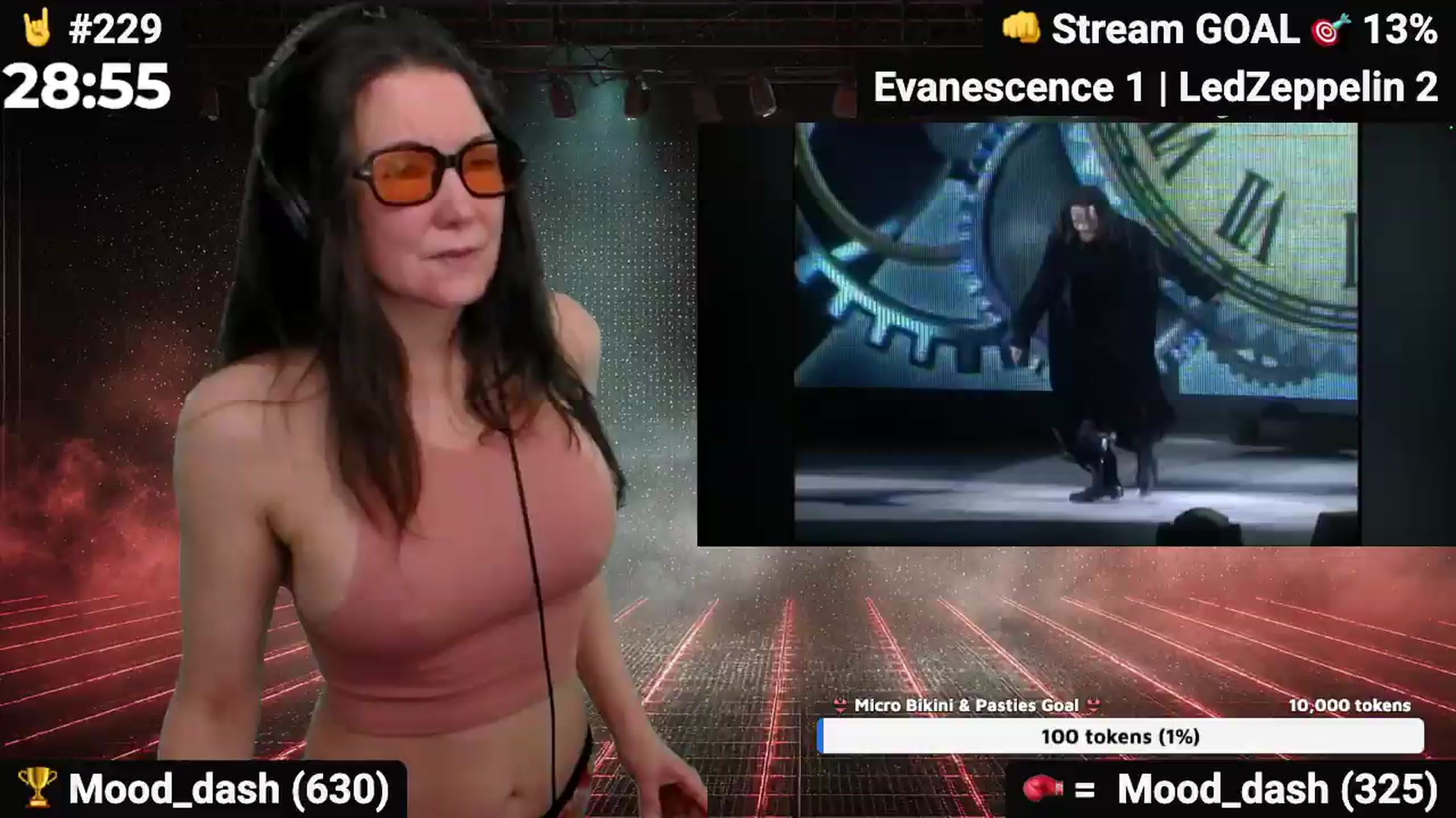 Gallery image thumbnail from DesZeppelin's myfreecams stream on, 08/15/2026, 01:48 image 14 of 20