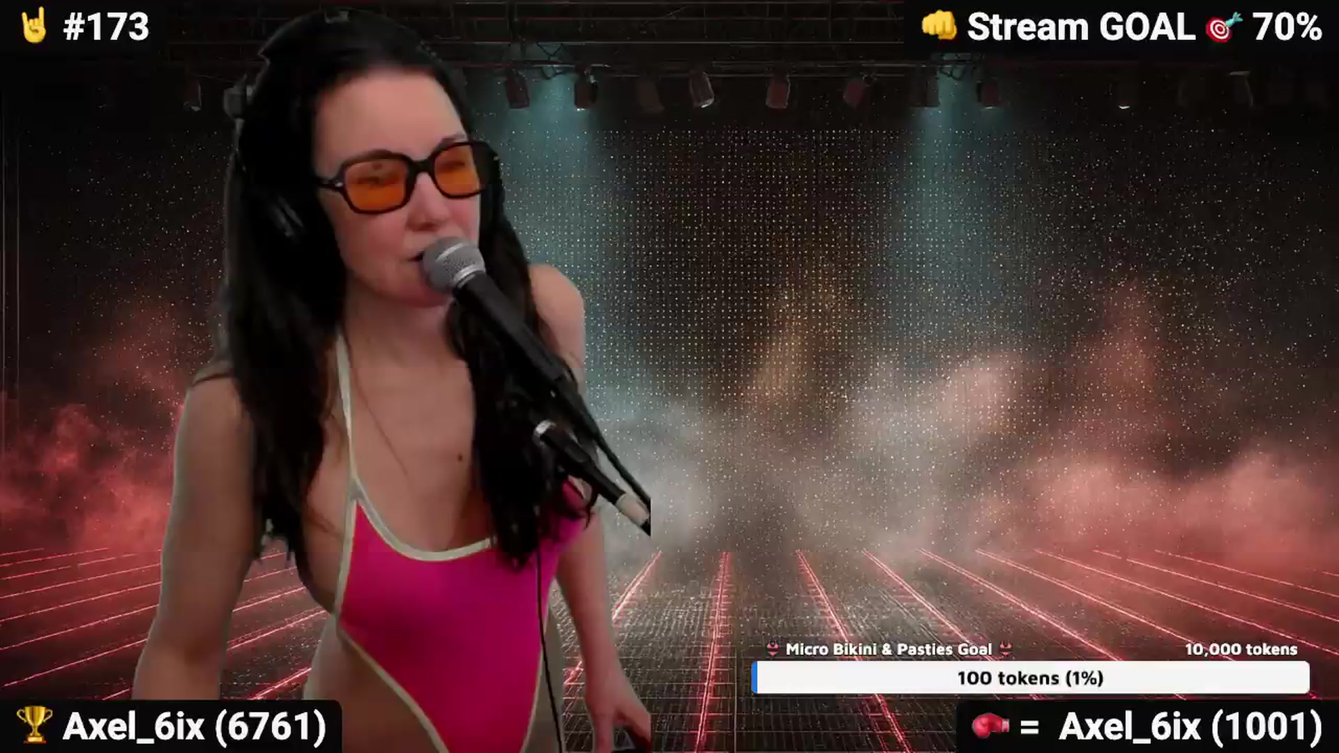 Gallery image thumbnail from DesZeppelin's myfreecams stream on, 08/16/2026, 08:23 image 18 of 20