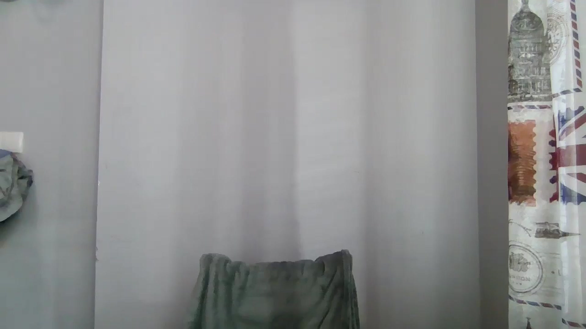 Gallery image thumbnail from Desal's myfreecams stream on, 05/19/2025, 16:05 image 5 of 20
