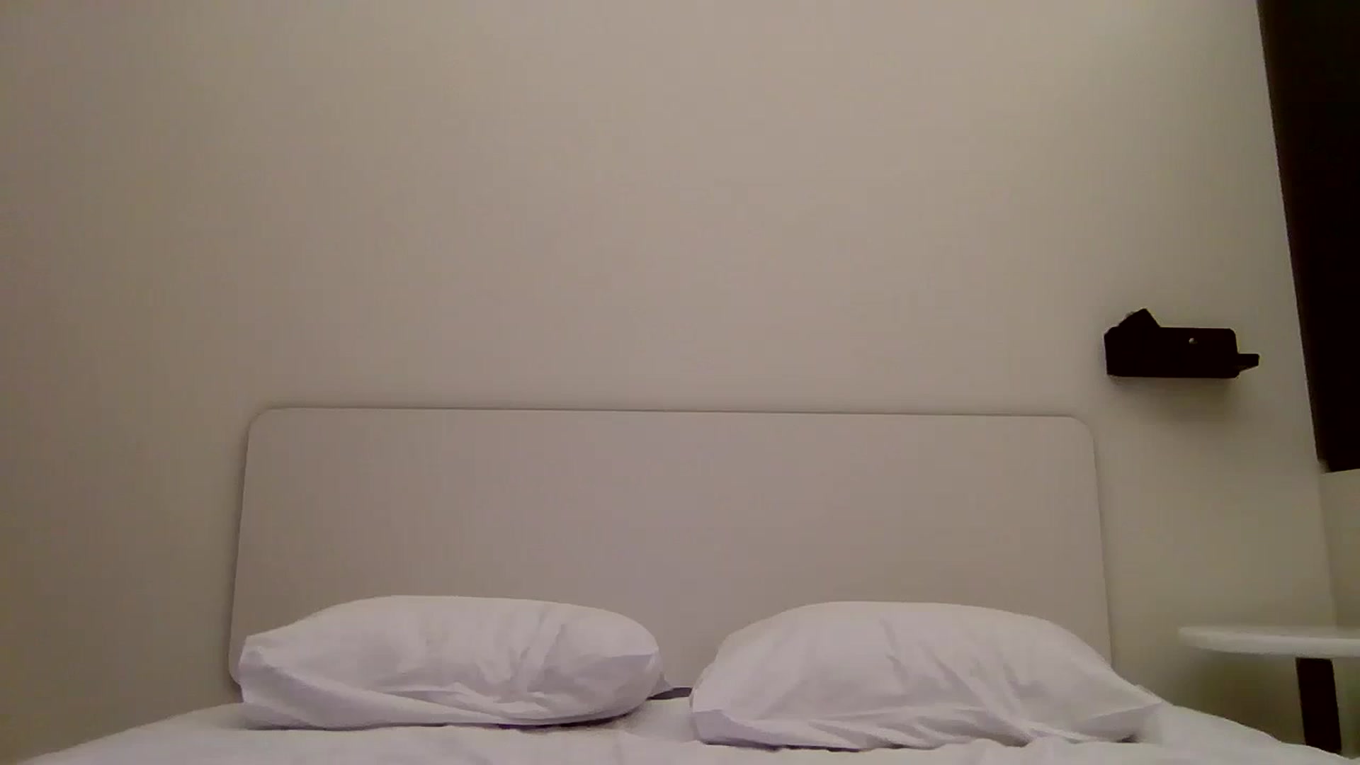 Gallery image thumbnail from Desal's myfreecams stream on, 06/21/2025, 20:21 image 1 of 20