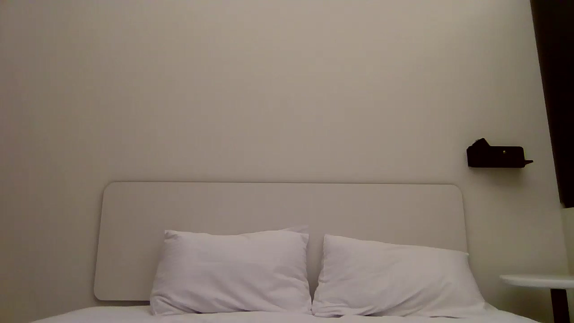 Gallery image thumbnail from Desal's myfreecams stream on, 06/22/2025, 24:08 image 16 of 20