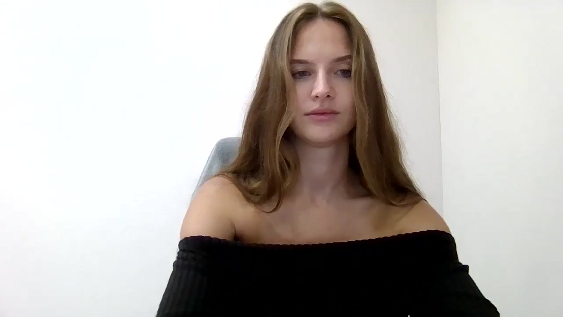 Gallery image thumbnail from Desal's myfreecams stream on, 10/04/2025, 17:06 image 9 of 20