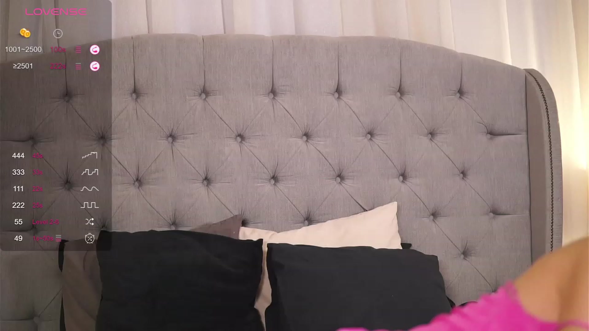 Gallery image thumbnail from Desired_Mia's myfreecams stream on, 01/11/2024, 11:01 image 10 of 20