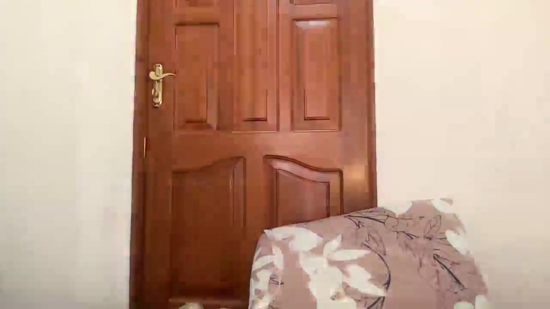 Gallery image thumbnail from Dessert_Time's myfreecams stream on, 04/18/2025, 17:02 image 4 of 20