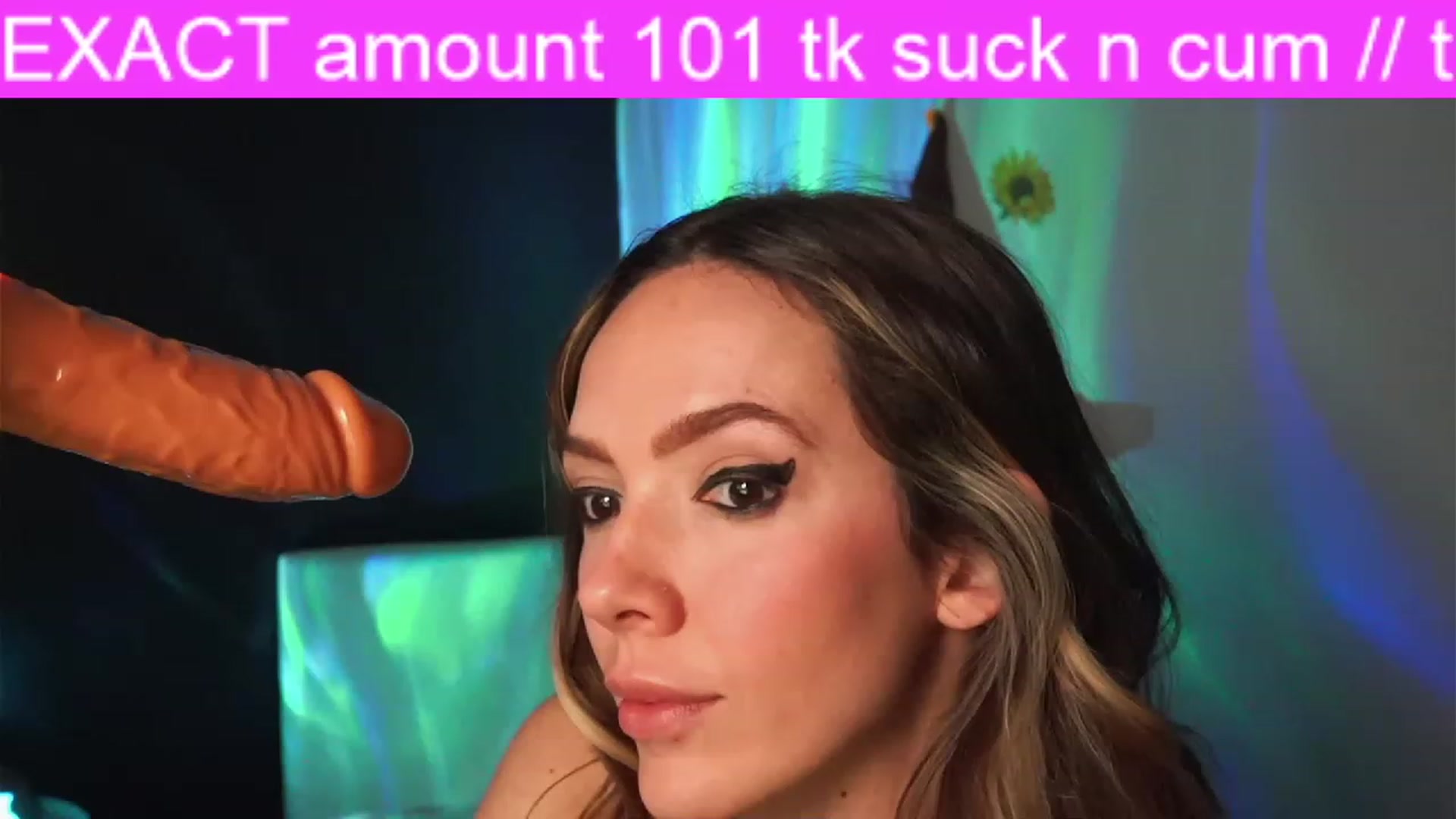 Gallery image thumbnail from DestineV's myfreecams stream on, 03/22/2023, 15:02 image 6 of 20