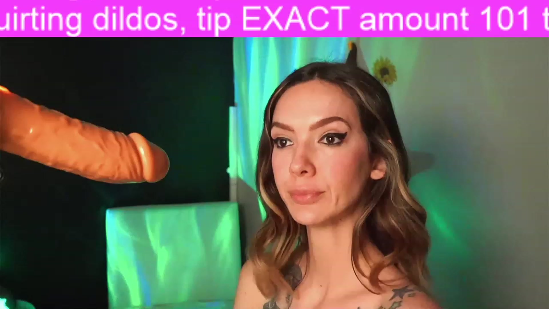 Gallery image thumbnail from DestineV's myfreecams stream on, 03/22/2023, 15:02 image 11 of 20