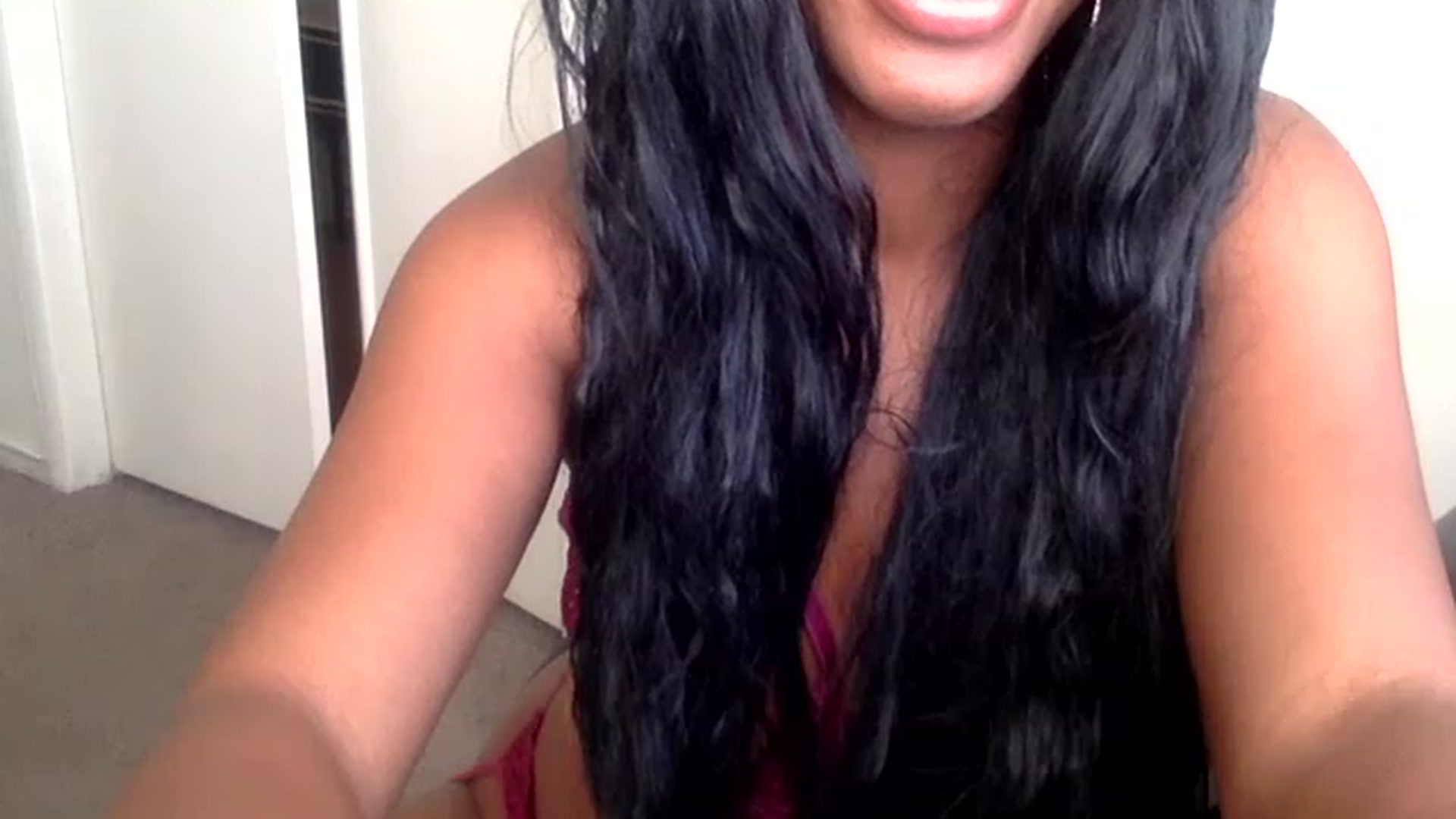 Gallery image thumbnail from DestinyAdams's myfreecams stream on, 12/25/2022, 23:29 image 6 of 20