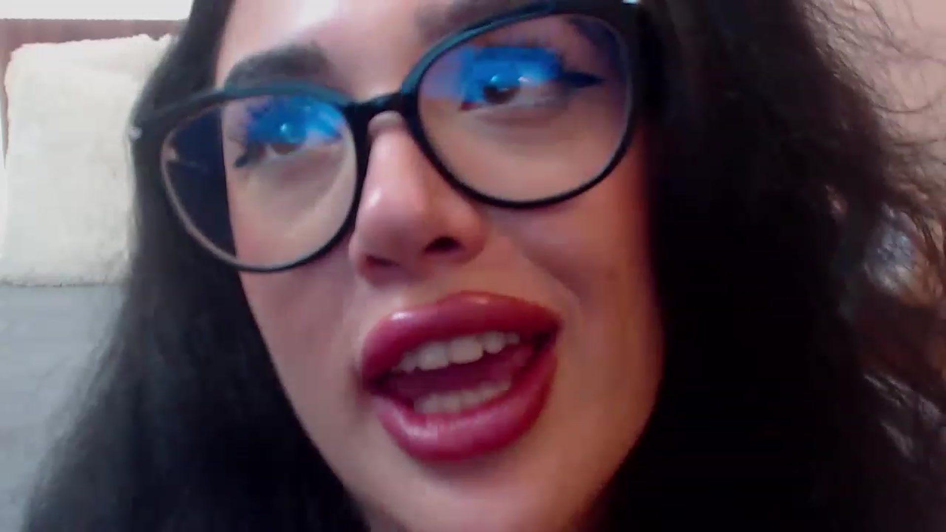 Gallery image thumbnail from DestinyFox1's myfreecams stream on, 03/19/2023, 11:57 image 9 of 20