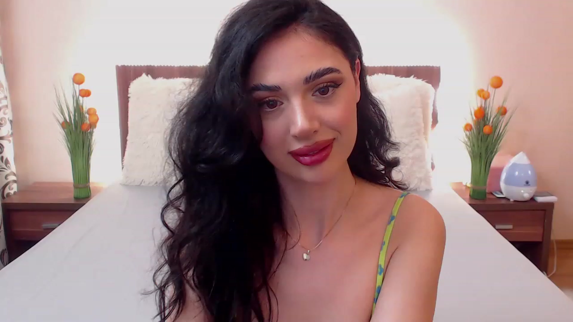 Gallery image thumbnail from DestinyFox1's myfreecams stream on, 03/23/2023, 08:42 image 5 of 20