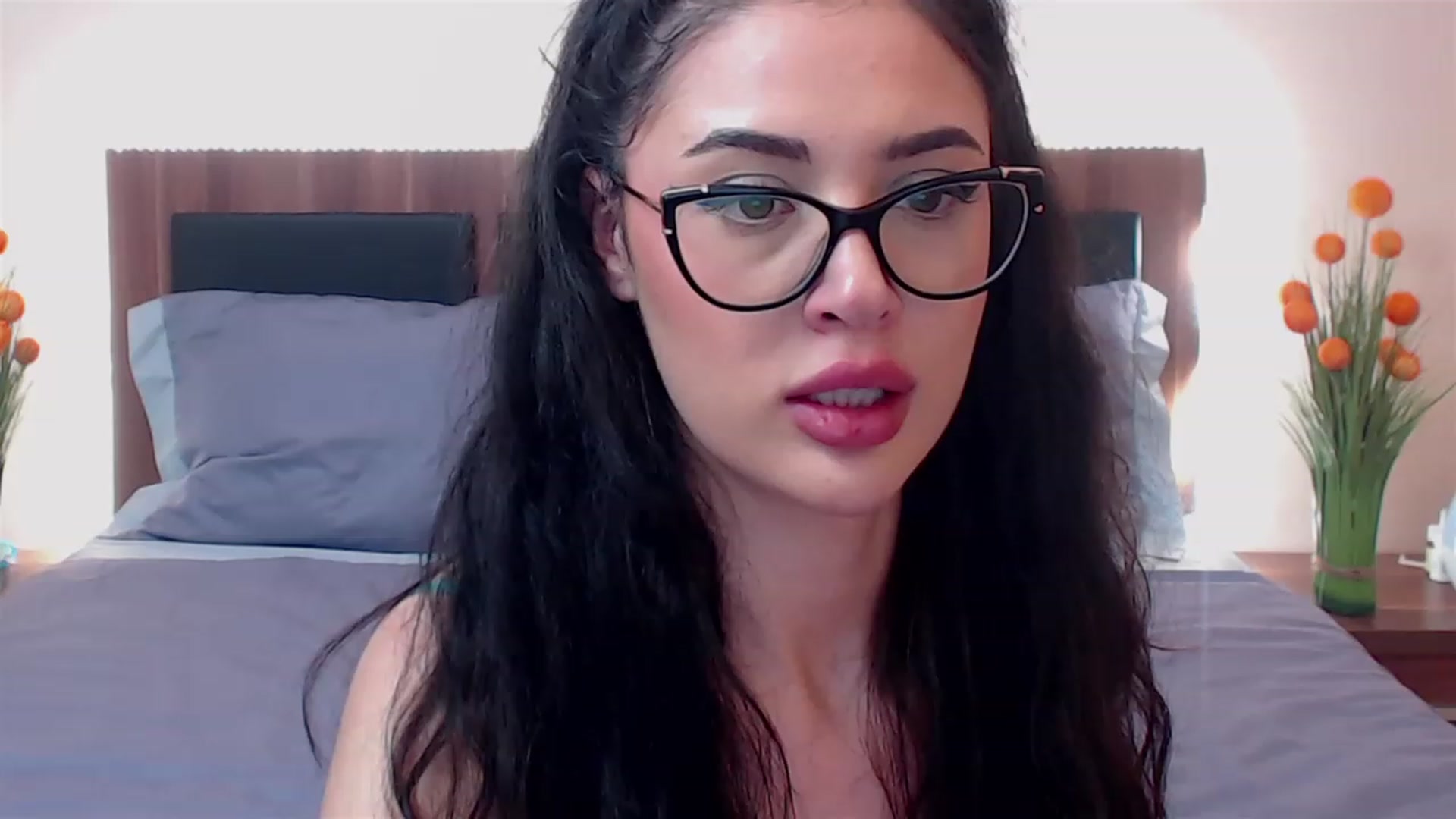 Gallery image thumbnail from DestinyFox1's myfreecams stream on, 04/02/2023, 12:17 image 20 of 20
