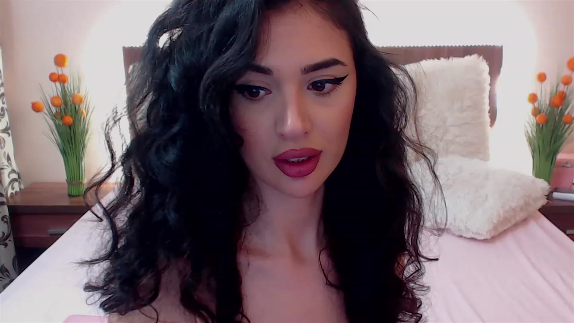 Gallery image thumbnail from DestinyFox1's myfreecams stream on, 04/13/2023, 15:01 image 11 of 20