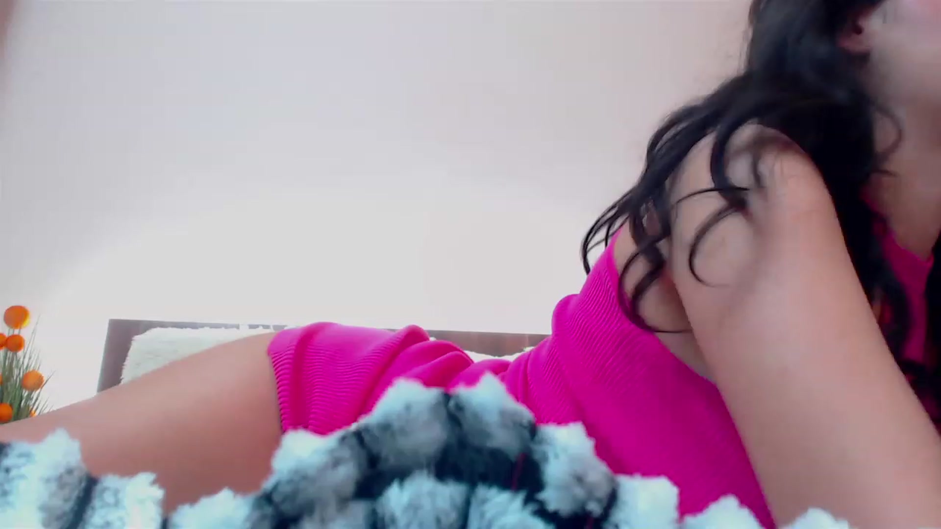 Gallery image thumbnail from DestinyFox1's myfreecams stream on, 04/17/2023, 11:38 image 20 of 20