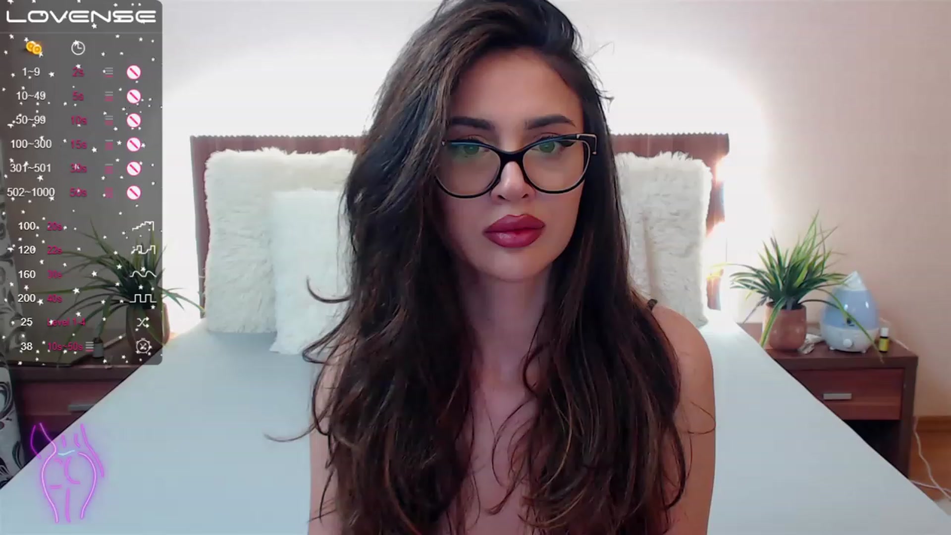 Gallery image thumbnail from DestinyFox1's myfreecams stream on, 05/13/2023, 11:45 image 8 of 20