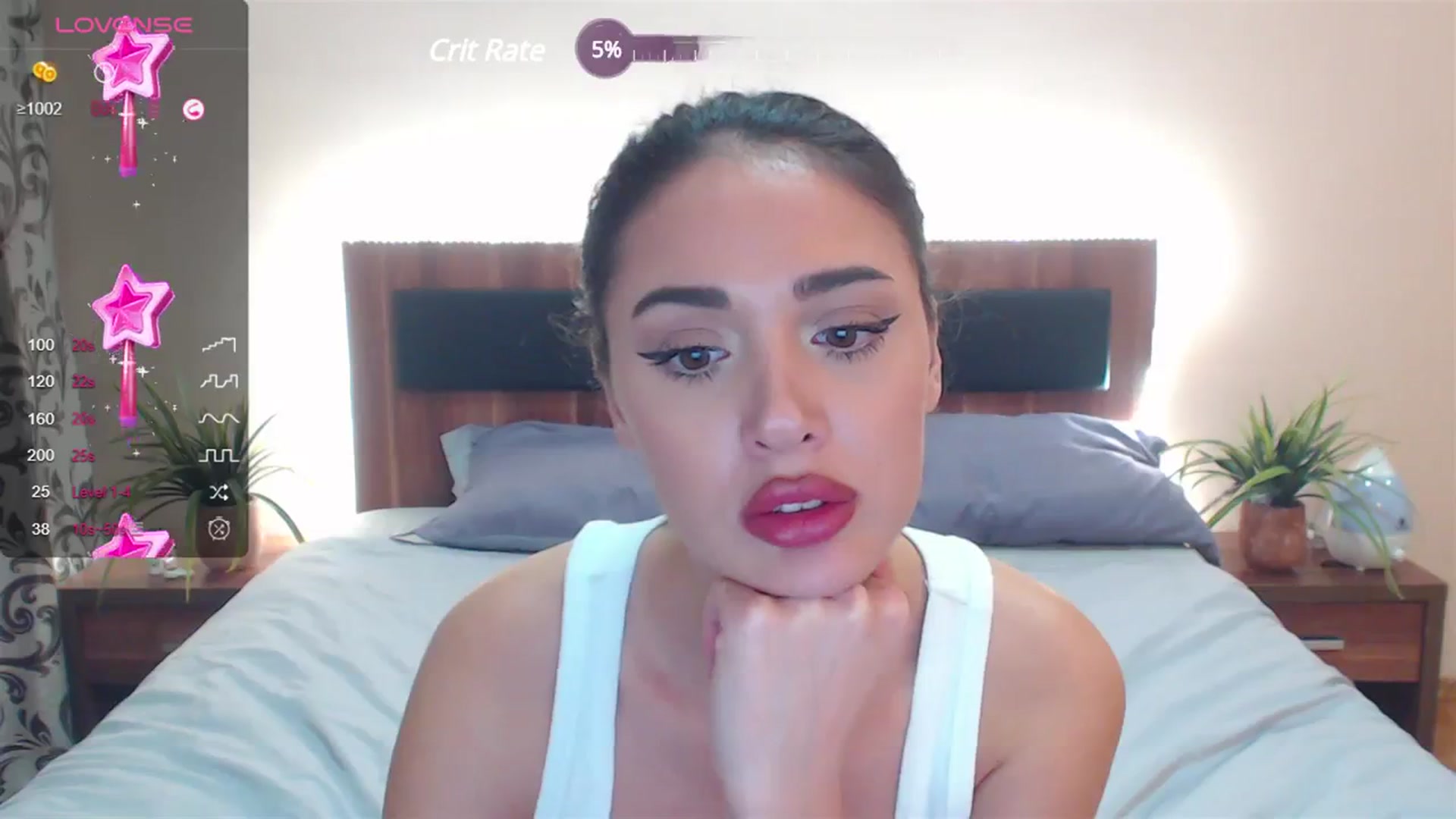 Gallery image thumbnail from DestinyFox1's myfreecams stream on, 11/21/2023, 20:04 image 12 of 20