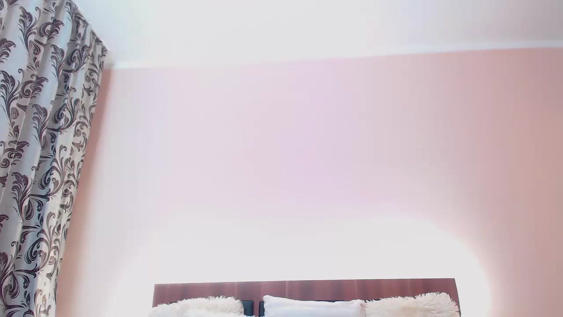 Gallery image thumbnail from DestinyFox1's myfreecams stream on, 12/22/2023, 07:30 image 19 of 20