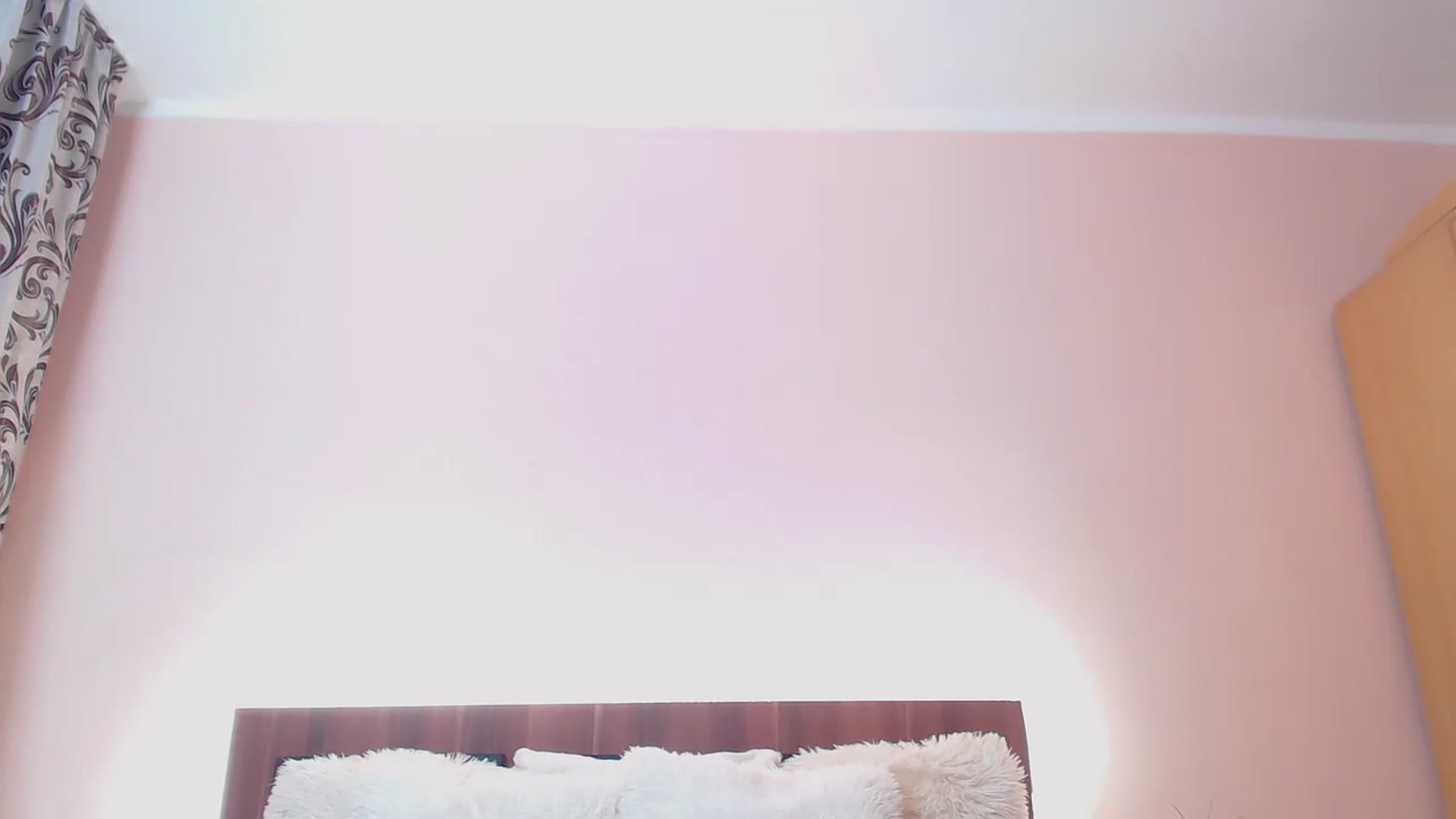 Gallery image thumbnail from DestinyFox1's myfreecams stream on, 12/22/2023, 07:30 image 3 of 20