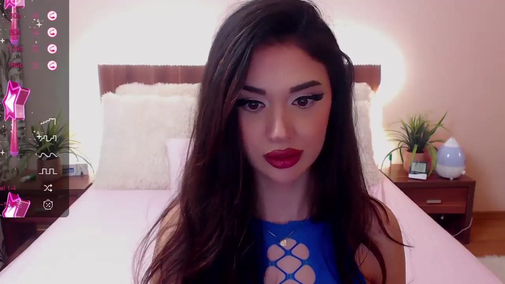 Gallery image thumbnail from DestinyFox1's myfreecams stream on, 02/28/2024, 10:08 image 19 of 20