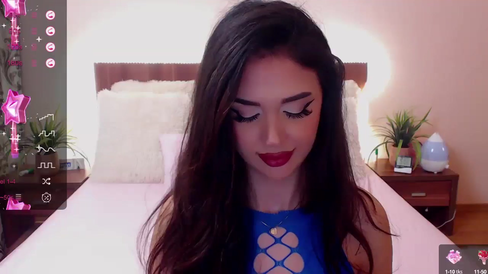 Gallery image thumbnail from DestinyFox1's myfreecams stream on, 02/28/2024, 10:08 image 18 of 20