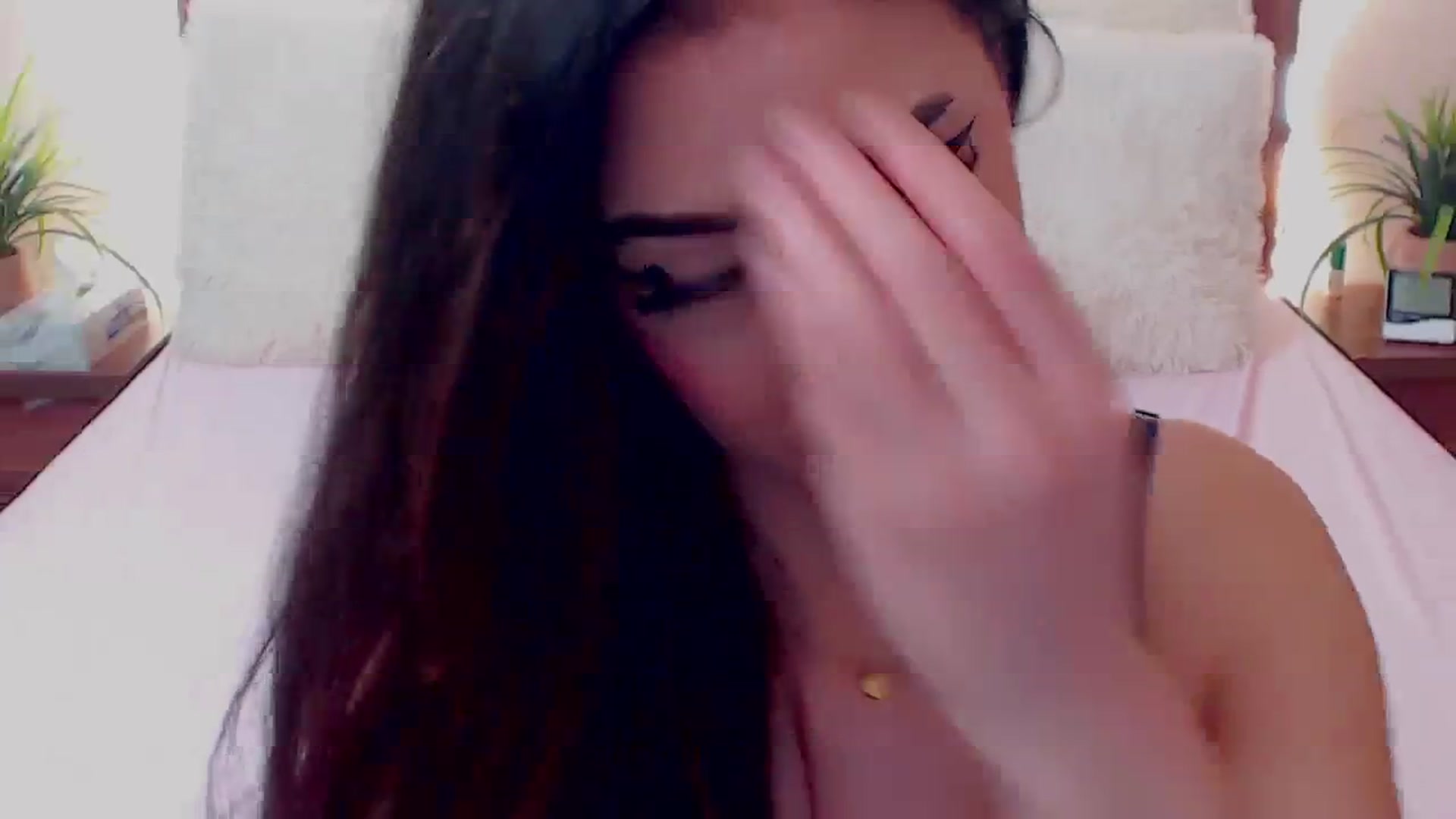 Gallery image thumbnail from DestinyFox1's myfreecams stream on, 02/29/2024, 18:50 image 5 of 20