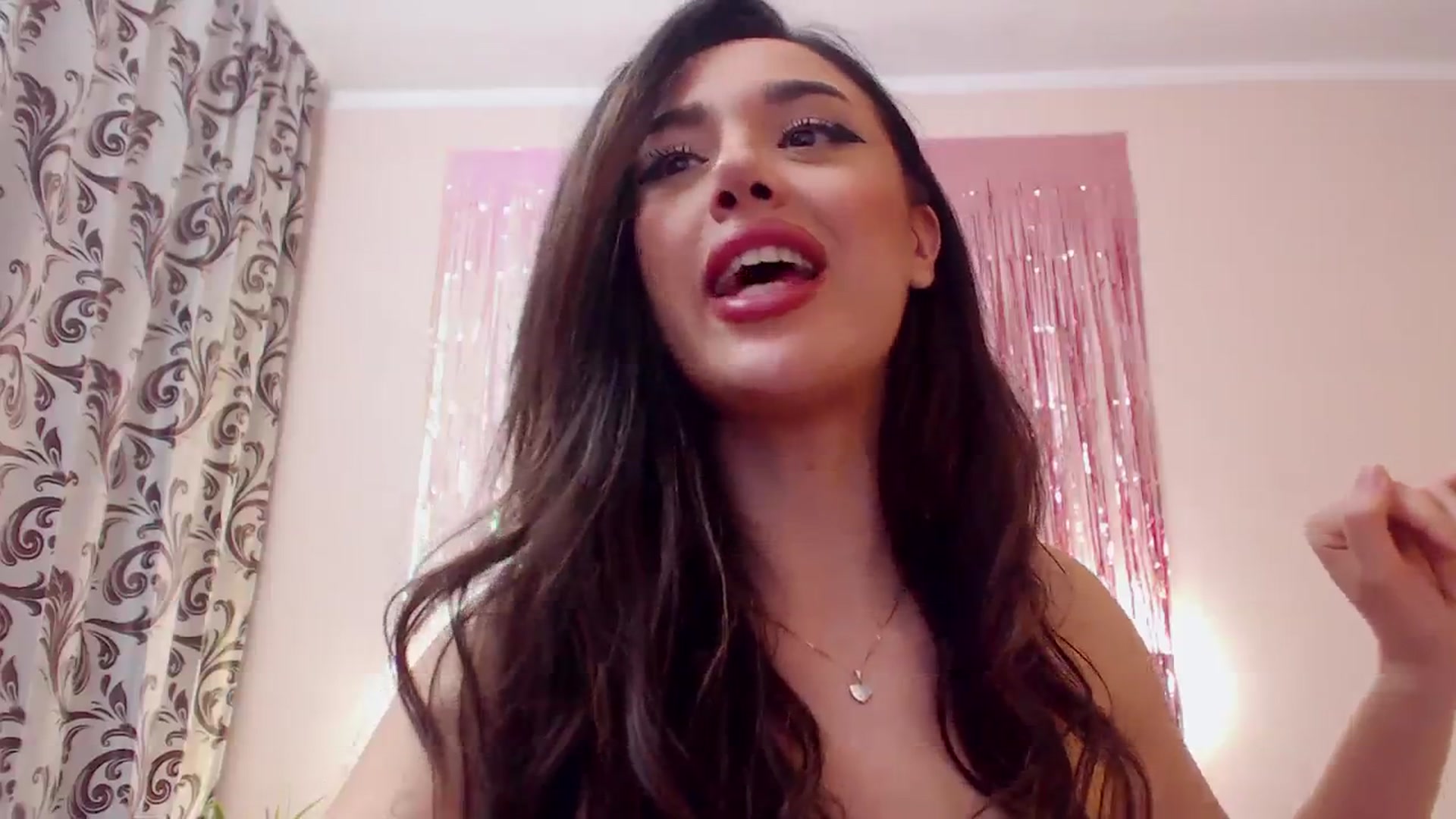 Gallery image thumbnail from DestinyFox1's myfreecams stream on, 03/02/2024, 18:31 image 13 of 20