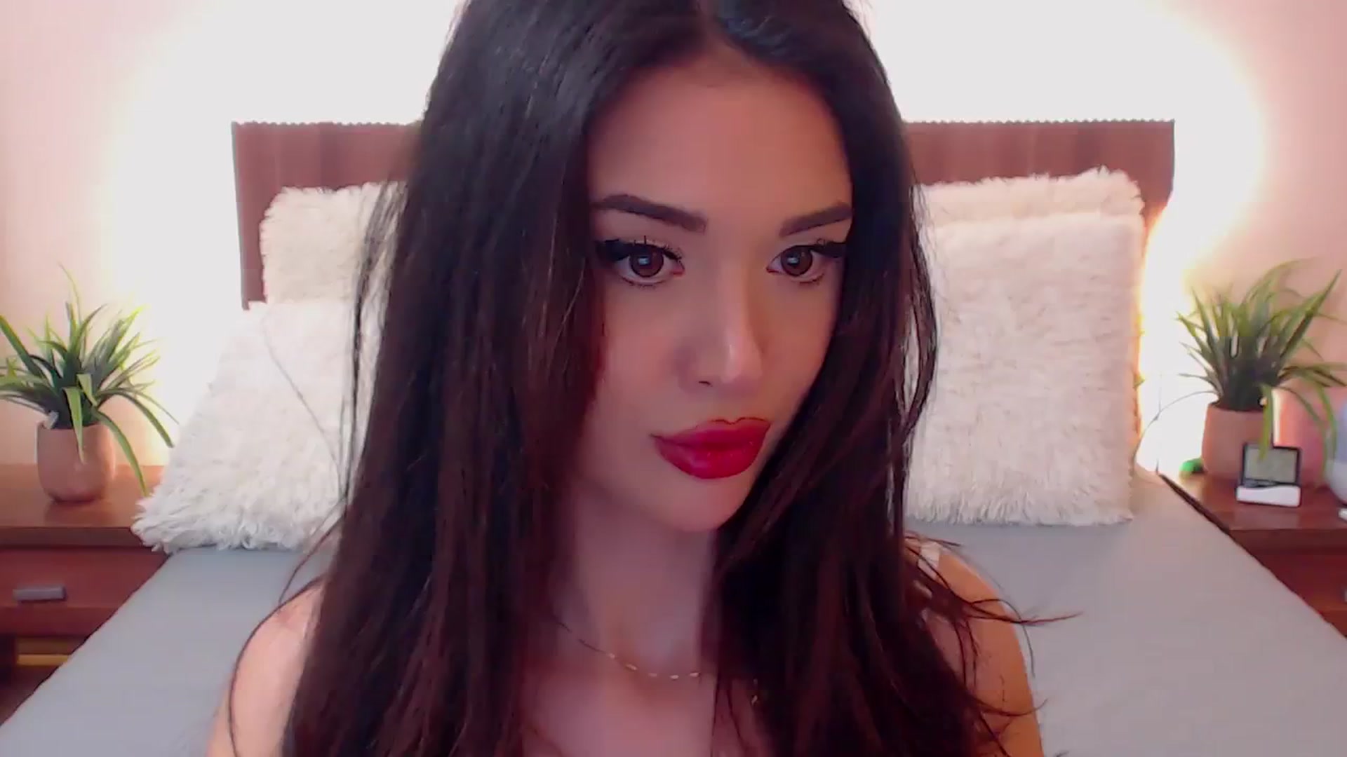 Gallery image thumbnail from DestinyFox1's myfreecams stream on, 03/11/2024, 09:57 image 20 of 20