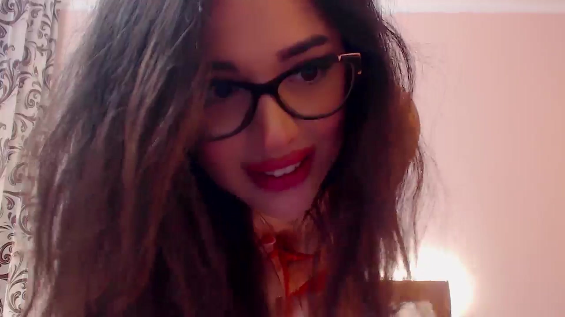 Gallery image thumbnail from DestinyFox1's myfreecams stream on, 05/19/2024, 07:01 image 10 of 20