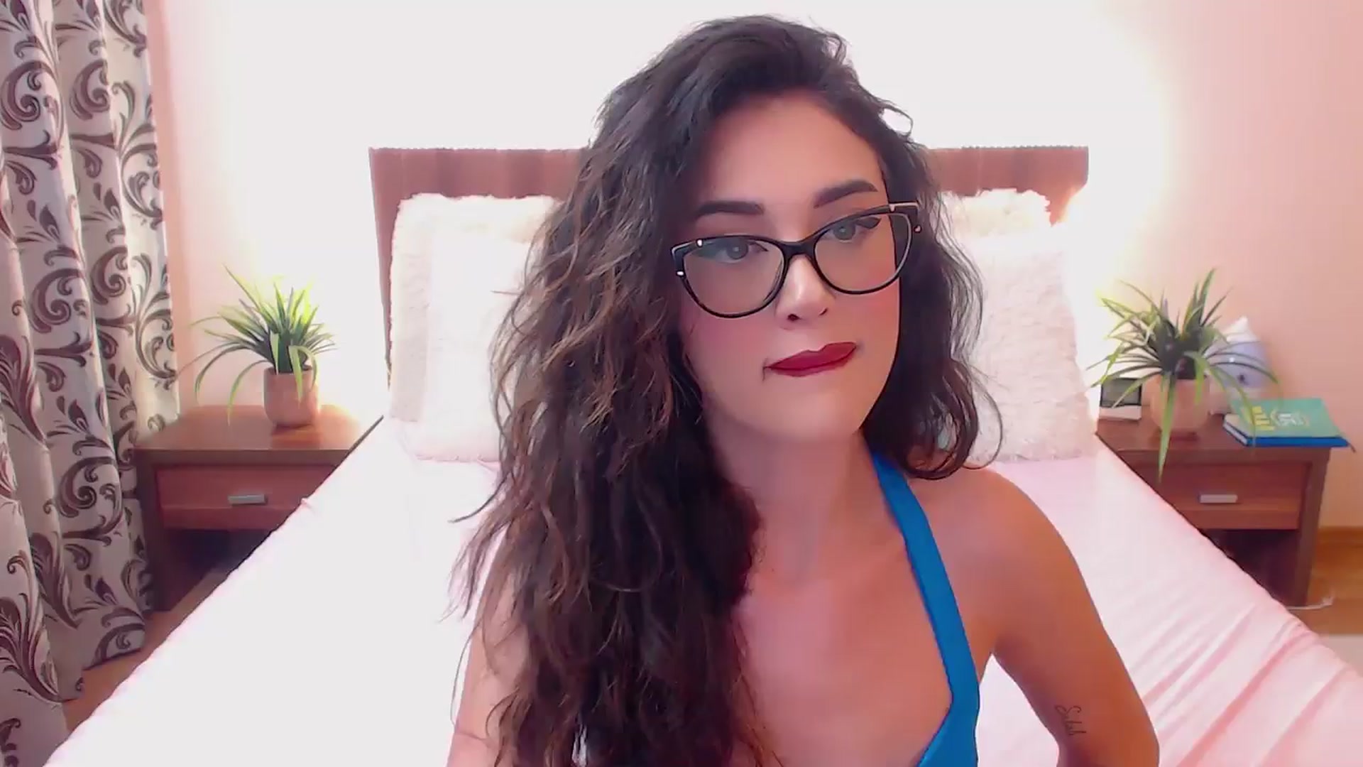Gallery image thumbnail from DestinyFox1's myfreecams stream on, 06/07/2024, 12:43 image 1 of 20